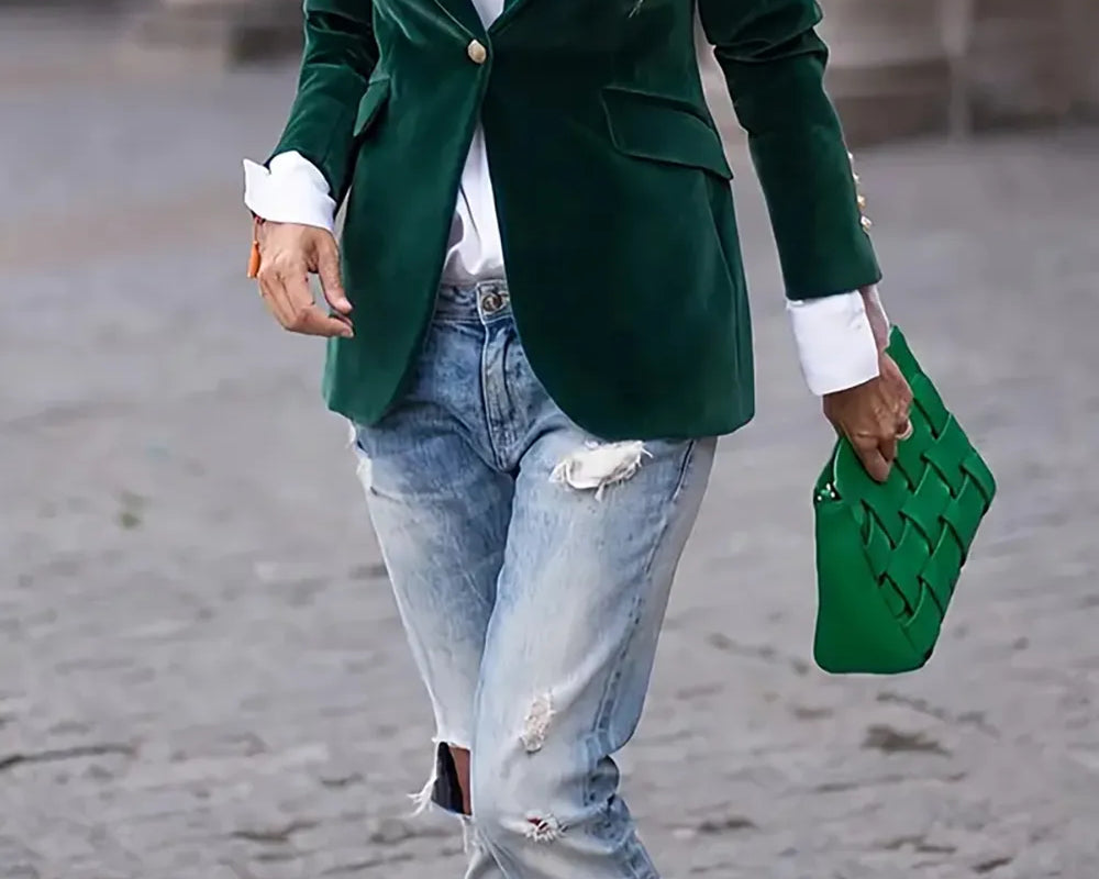 020a61d0-67f4-4ad0-b6fe-2ba9a7a912bf-Max