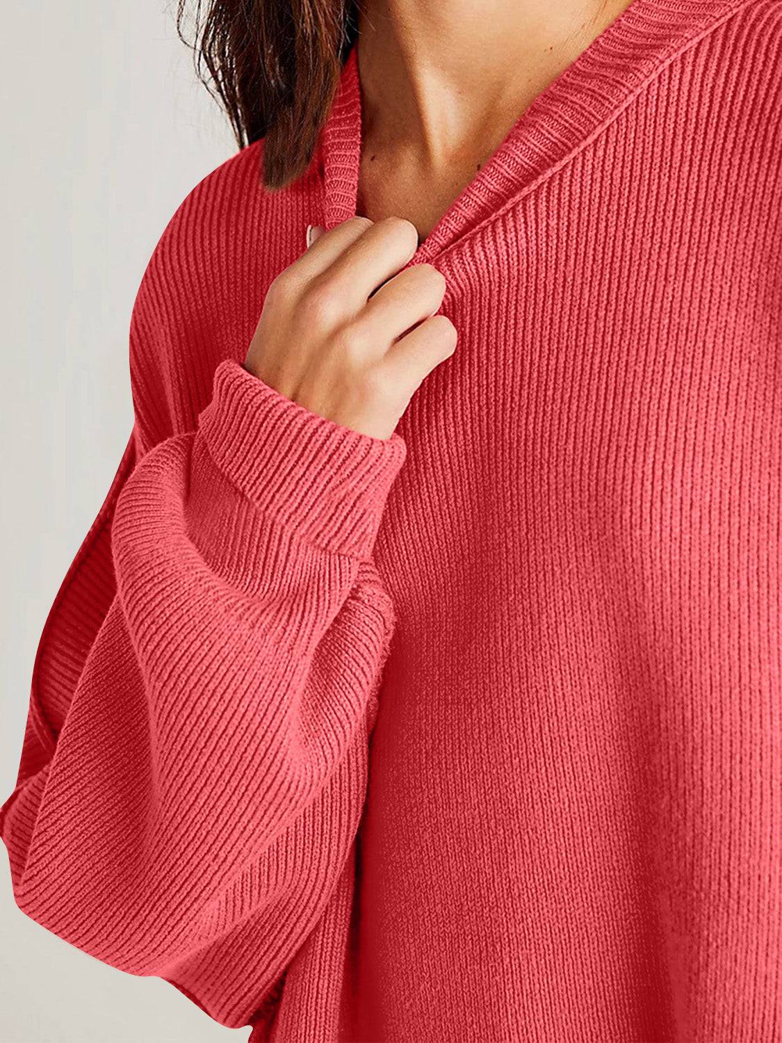 NEWYORKLISTED STYLE COLLECTION: Round Neck Long Sleeve Sweater - NEWYORKLISTED