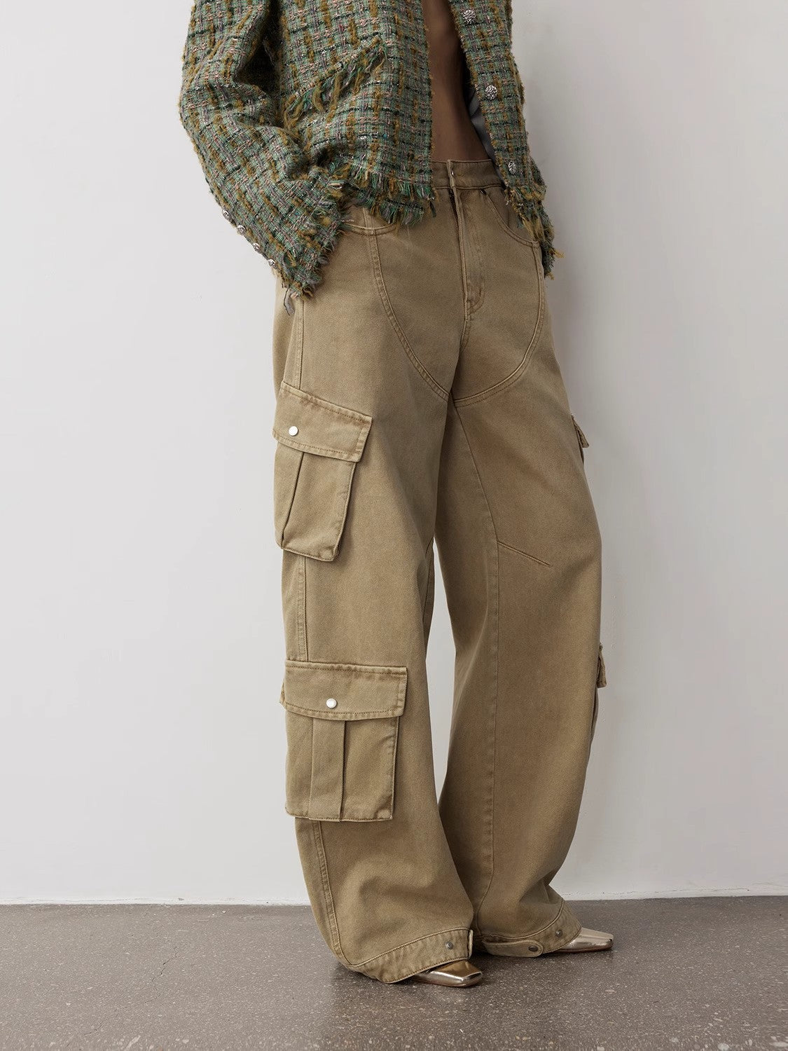 "Nostalgic Wasteland" Heavy Washed Personalized Distressed American Streetwear Large Pocket Cocoon Jeans - NEWYORKLISTED