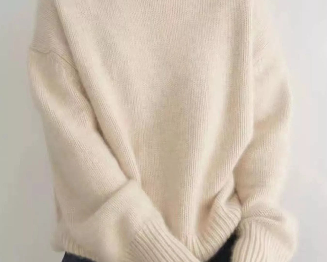 NEWYORKLISTED STYLE COLLECTION: Turtleneck Dropped Shoulder Sweater