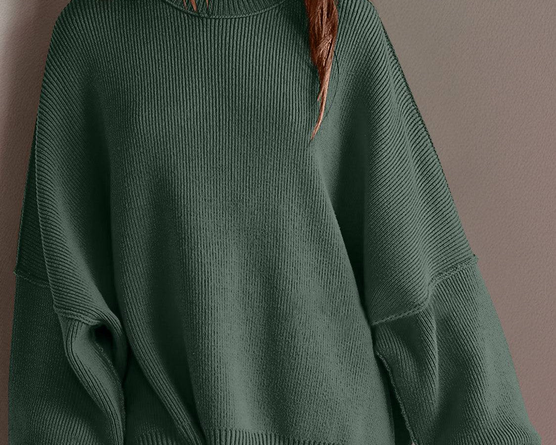 NEWYORKLISTED STYLE COLLECTION: Round Neck Long Sleeve Sweater - NEWYORKLISTED