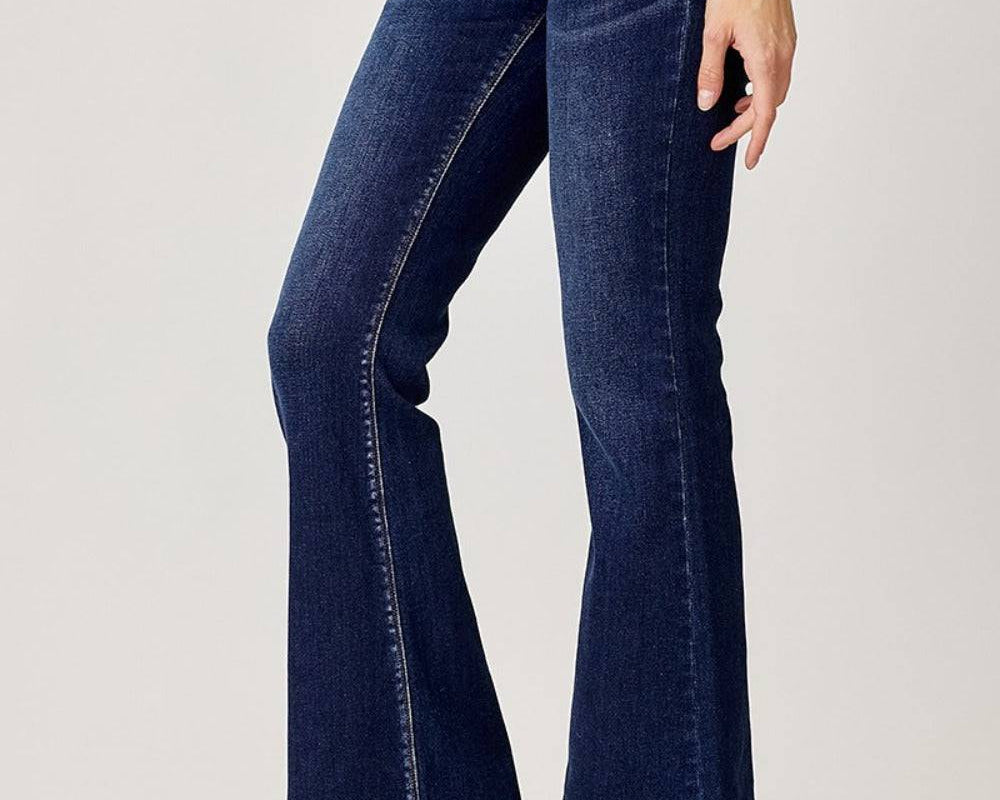 NEWYORKLISTED STYLE COLLECTION: Low Rise Flare Jeans - NEWYORKLISTED