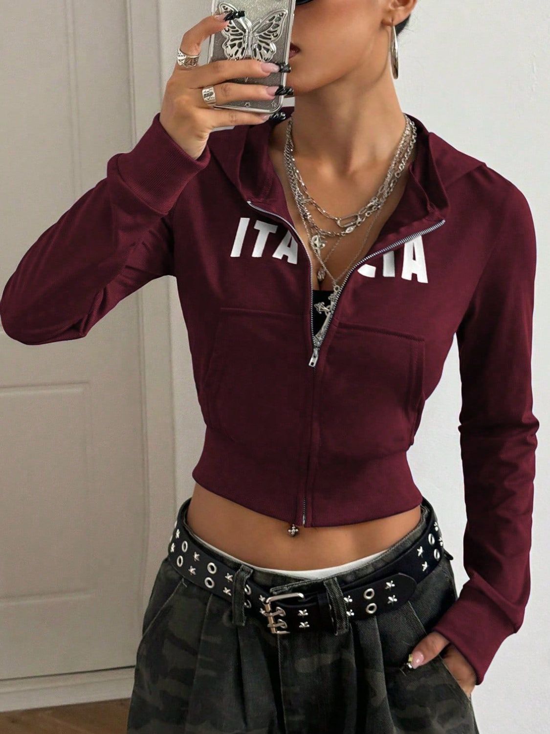 NEWYORKLISTED STYLE COLLECTION: ITALIA Letter Graphic Long Sleeve Hoodie - NEWYORKLISTED