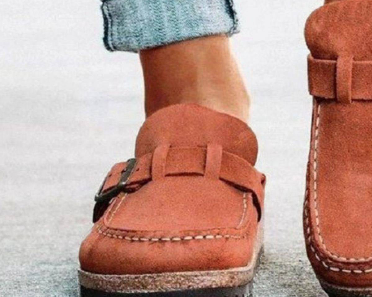 NEWYORKLISTED STYLE COLLECTION: Low Heel Buckle Loafers - NEWYORKLISTED