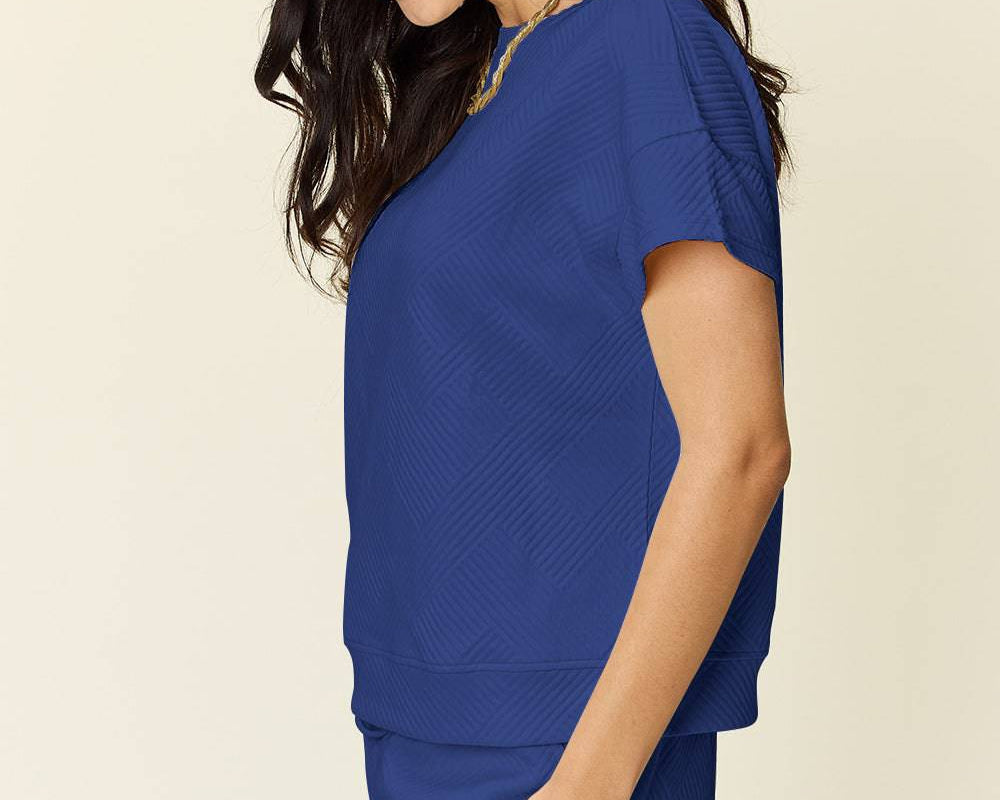 NEWYORKLISTED STYLE COLLECTION: Short Sleeve T-Shirt and Drawstring Shorts Set - NEWYORKLISTED