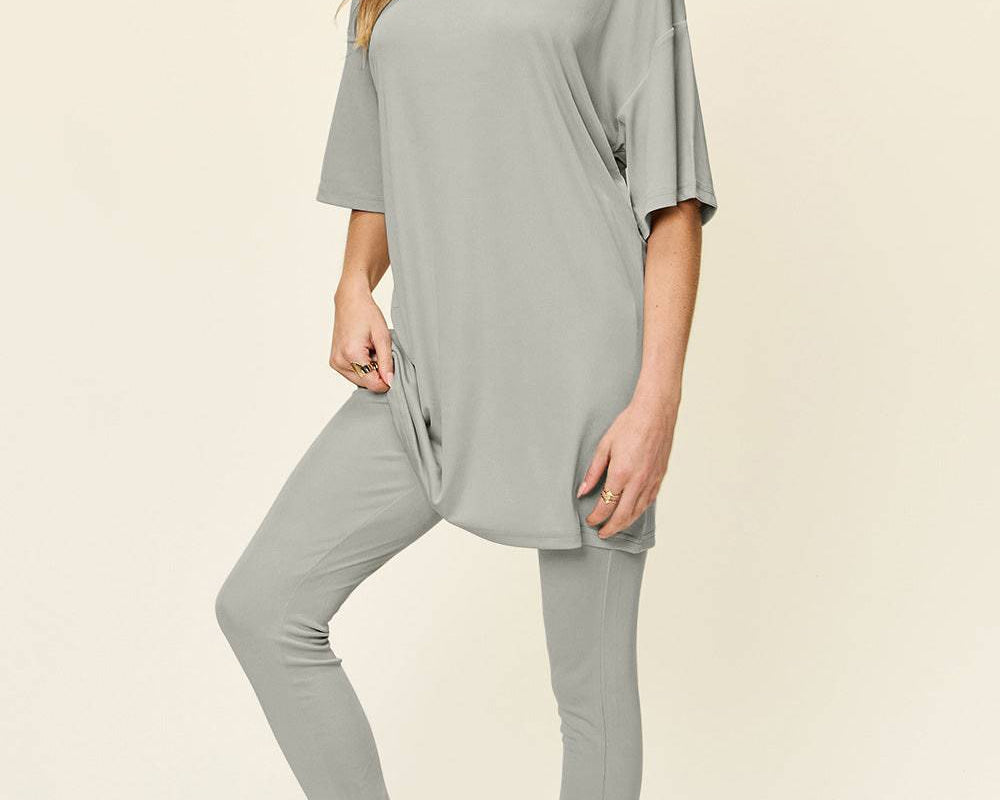 NEWYORKLISTED STYLE COLLECTION: Round Neck Dropped Shoulder T-Shirt and Leggings Set - NEWYORKLISTED