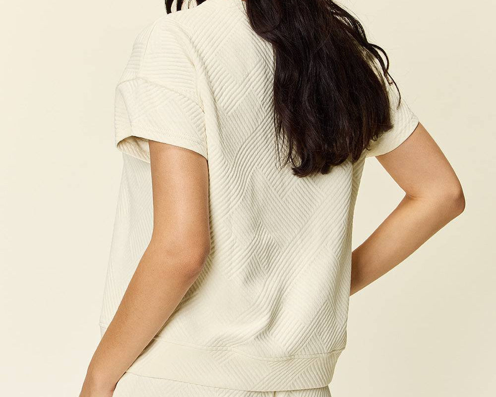 NEWYORKLISTED STYLE COLLECTION: Short Sleeve T-Shirt and Drawstring Shorts Set - NEWYORKLISTED