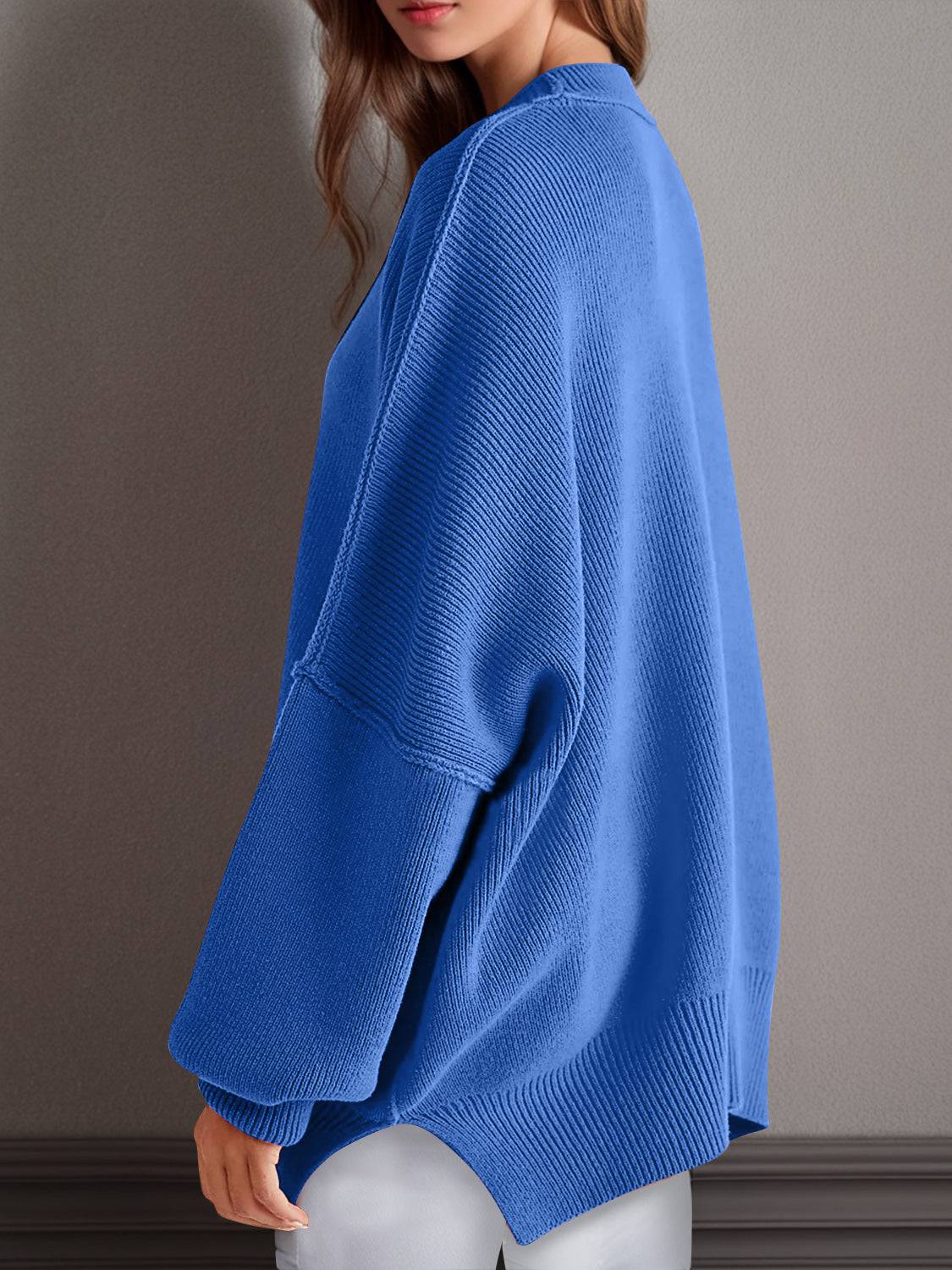 NEWYORKLISTED STYLE COLLECTION: Round Neck Long Sleeve Sweater - NEWYORKLISTED