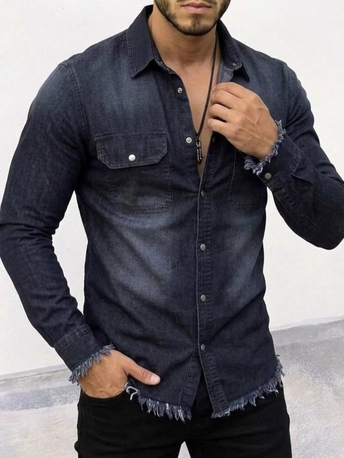 NEWYORKLISTED ATLAS MEN'S COLLECTION – Men's frayed-hem denim-look button-down shirt, product image 5