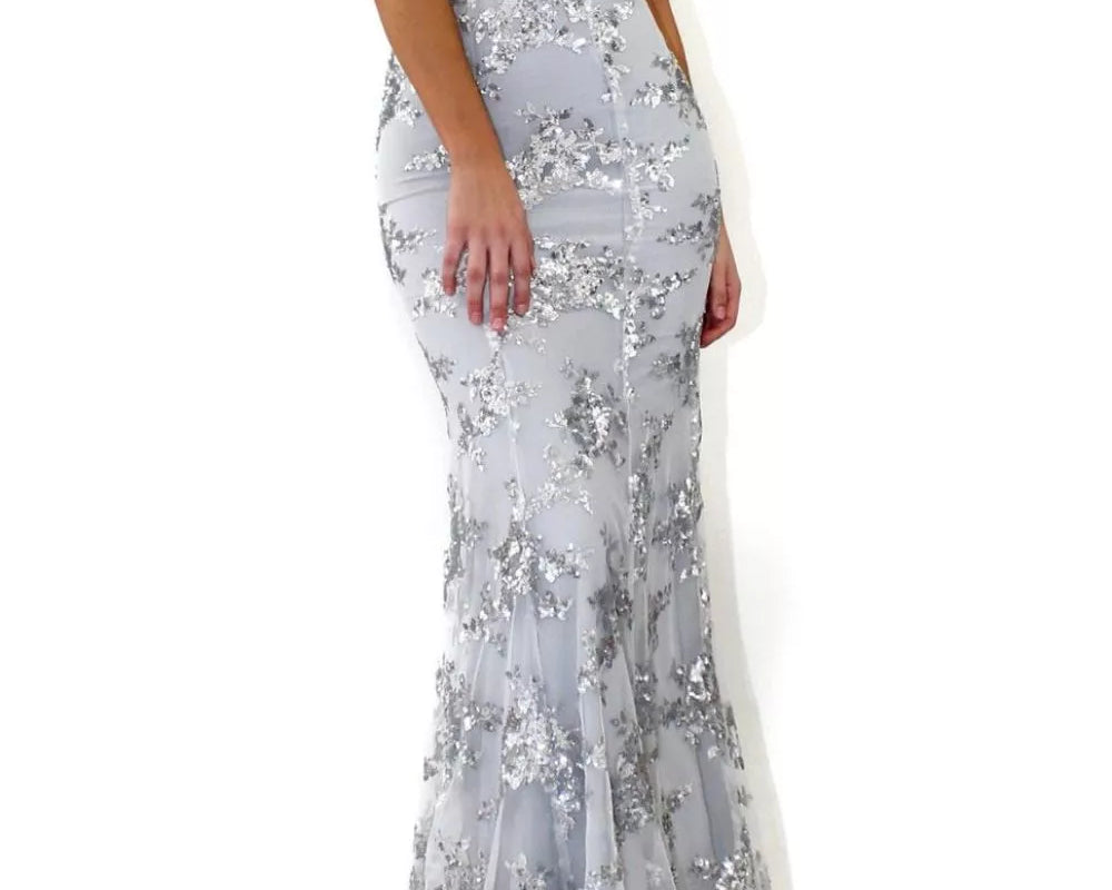 Sequin V-neck maxi dress with open back and elegant silhouette from the NEWYORKLISTED STYLE COLLECTION