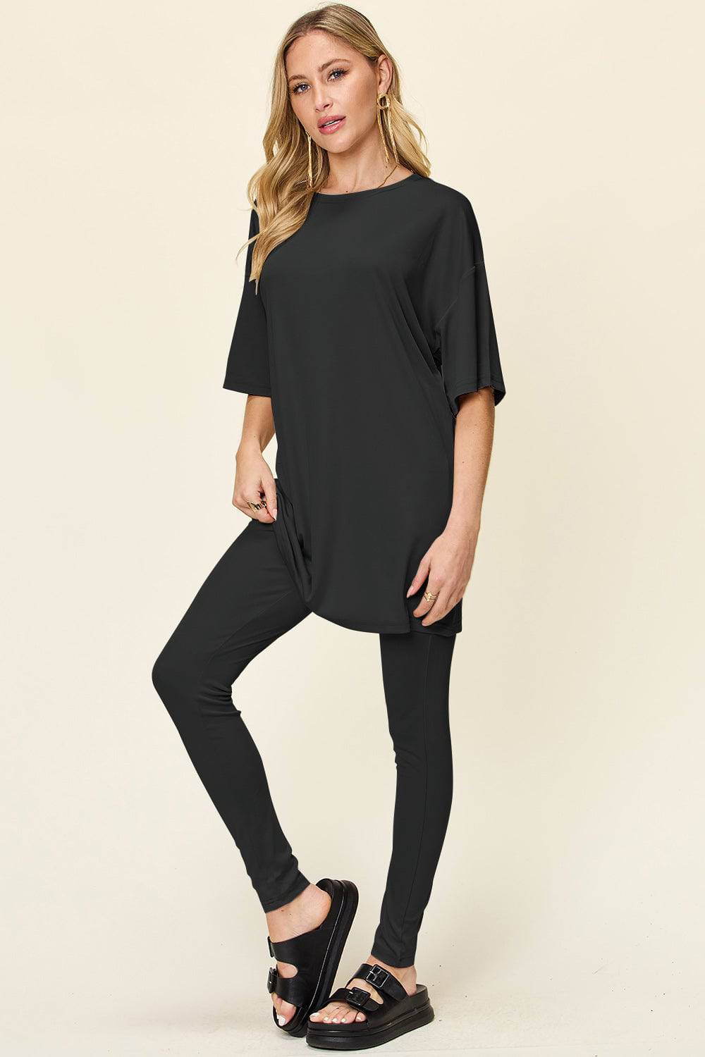 NEWYORKLISTED STYLE COLLECTION: Round Neck Dropped Shoulder T-Shirt and Leggings Set - NEWYORKLISTED