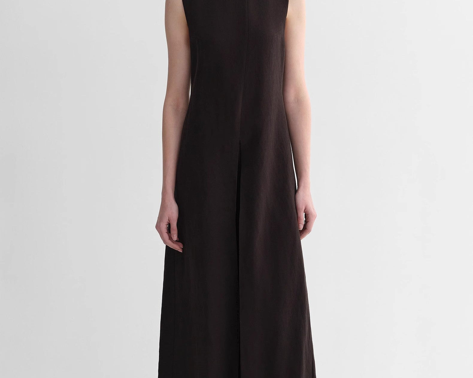 Mulberry Silk Sleeveless Round Neck Oblique Pleated A-Line White Dress - NEWYORKLISTED