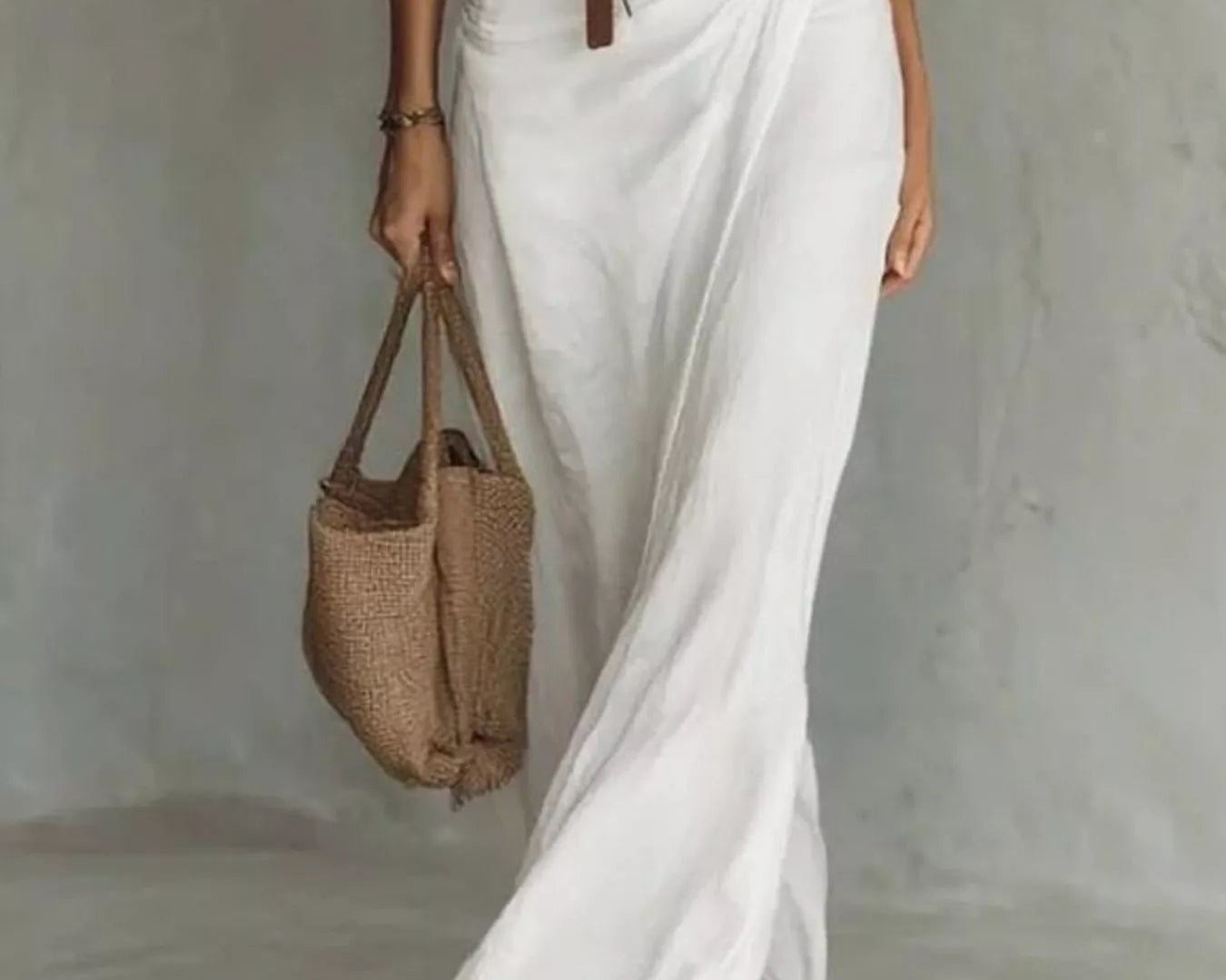 Ruched long sleeve maxi dress in white NEWYORKLISTED STYLE COLLECTION