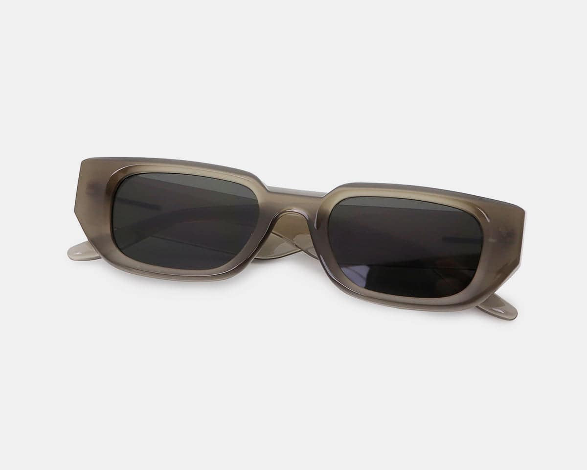 NEWYORKLISTED Colored Frame Rectangle Sunglasses - NEWYORKLISTED