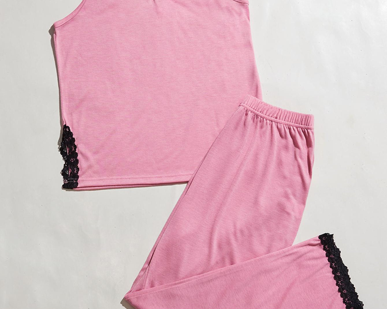 405c9d0a72614e6a825d50708402d631-Max