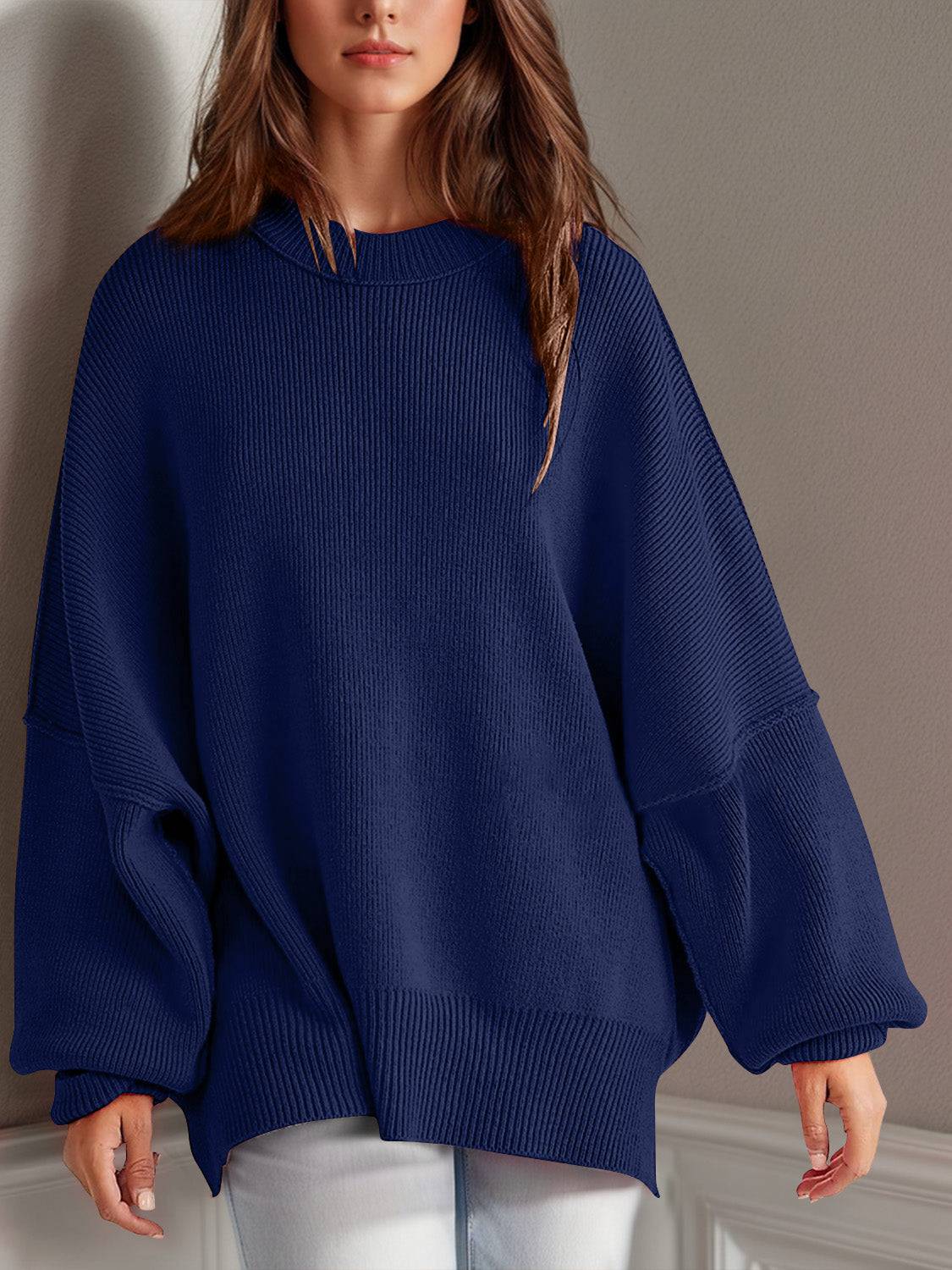 NEWYORKLISTED STYLE COLLECTION: Round Neck Long Sleeve Sweater - NEWYORKLISTED