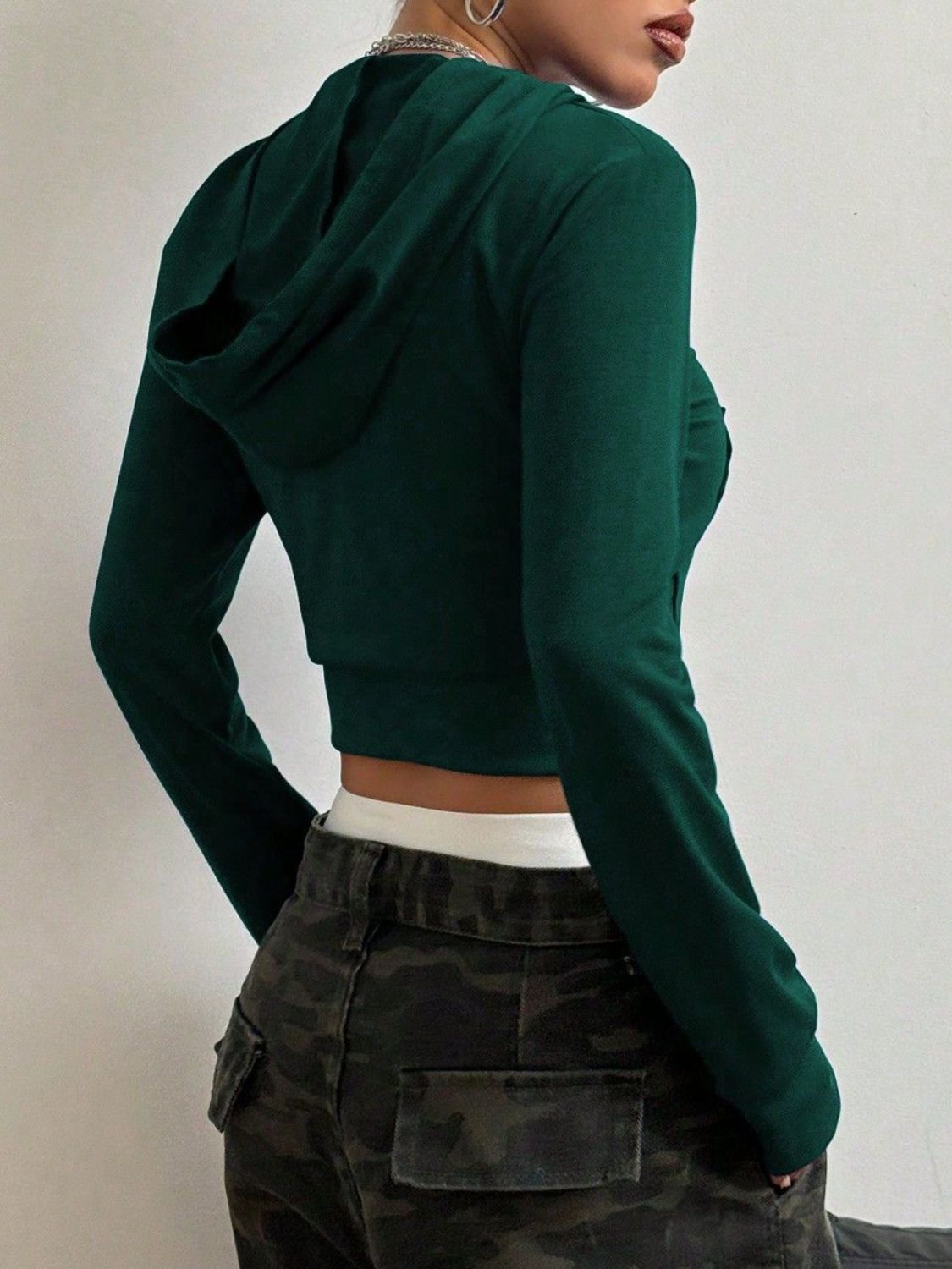 NEWYORKLISTED STYLE COLLECTION: ITALIA Letter Graphic Long Sleeve Hoodie - NEWYORKLISTED