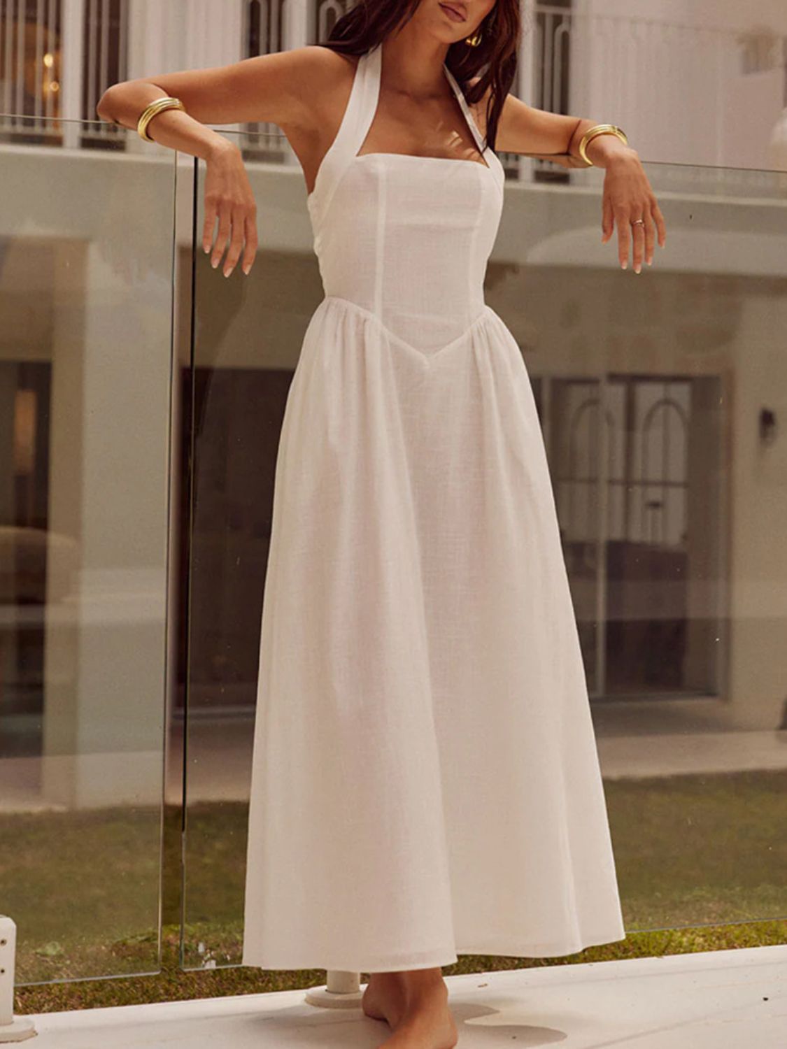 NEWYORKLISTED STYLE COLLECTION: Ruched Halter Neck Midi Dress - NEWYORKLISTED