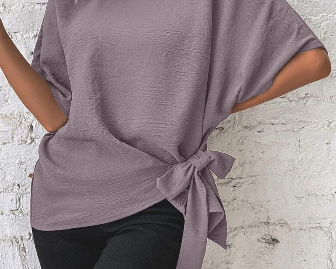 NEWYORKLISTED STYLE COLLECTION: Side Bow Short Sleeve Blouse