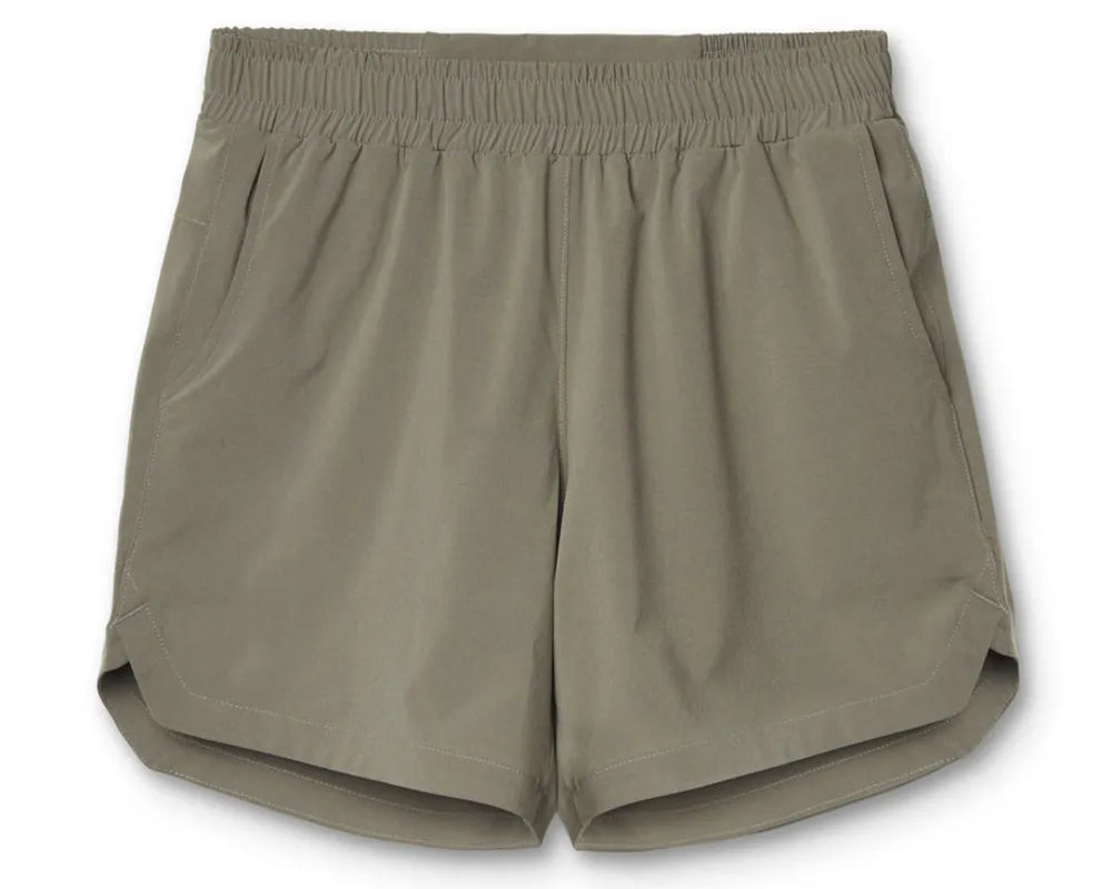NEWYORKLISTED ATLAS MEN'S COLLECTION: Khaki shorts on a white background