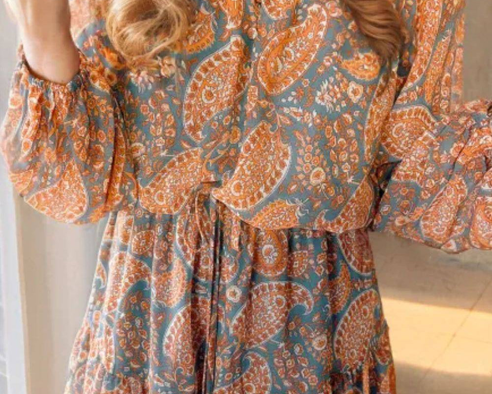 NEWYORKLISTED STYLE COLLECTION: Ruffle Hem Printed Long Sleeve Dress