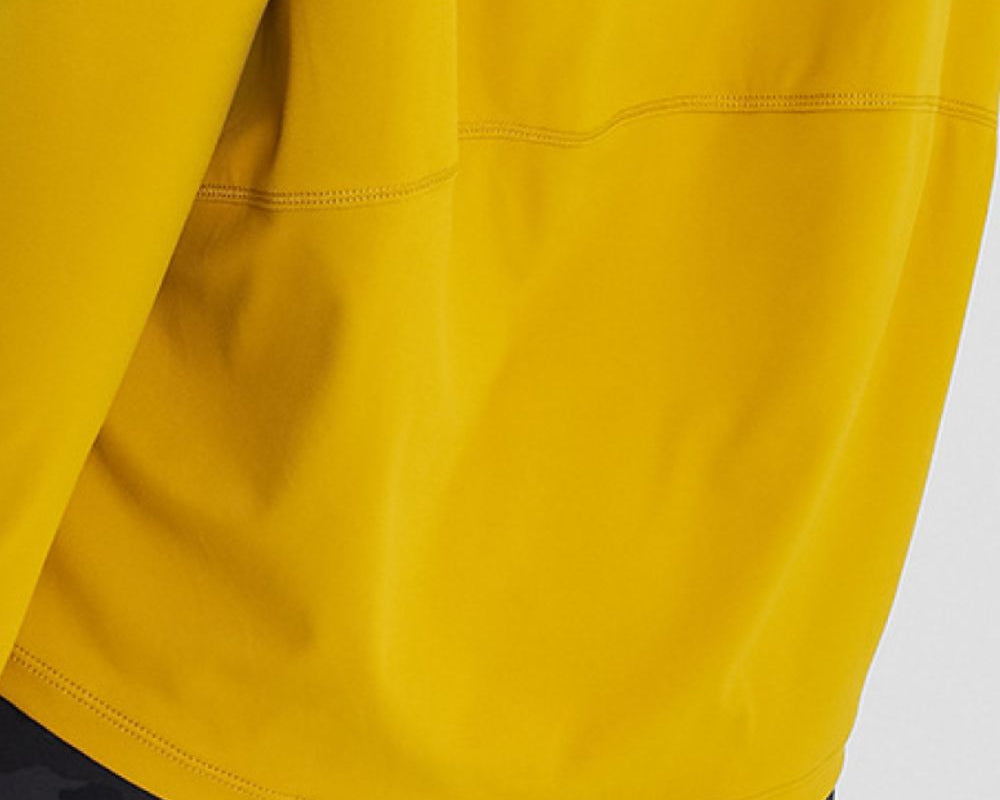 8c25b59373b74b52a0d872f82970de66-Max