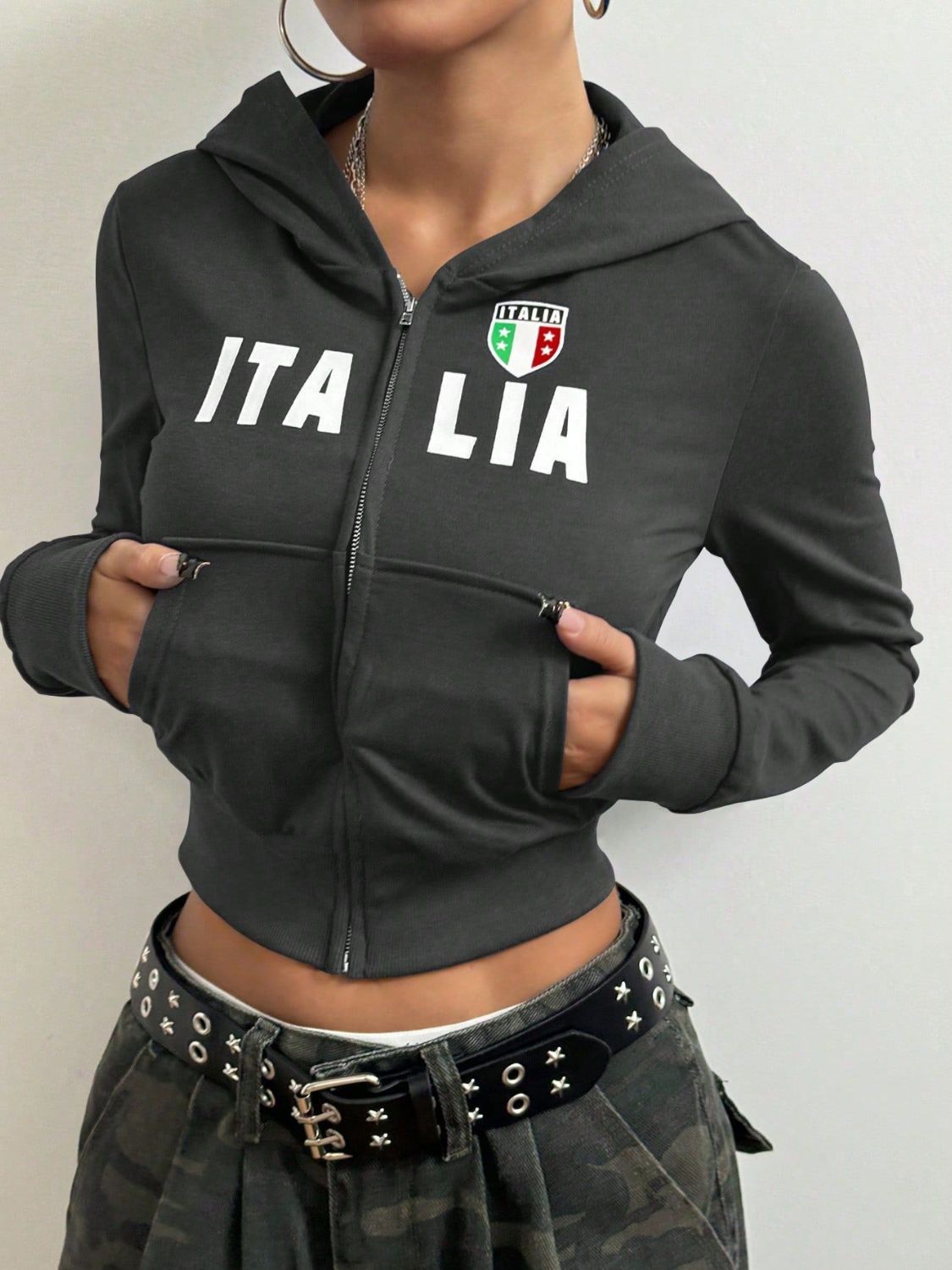 NEWYORKLISTED STYLE COLLECTION: ITALIA Letter Graphic Long Sleeve Hoodie - NEWYORKLISTED
