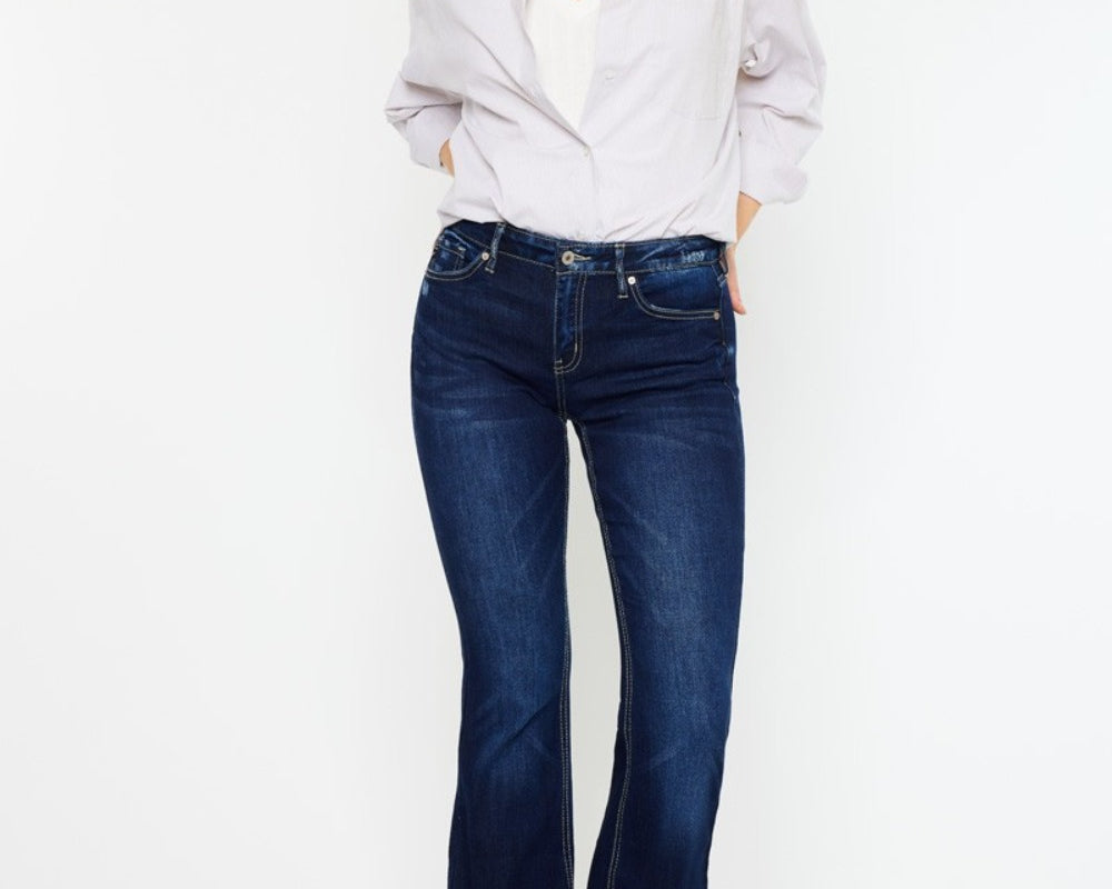 NEWYORKLISTED STYLE COLLECTION: Mid Rise Slim Flare Jeans