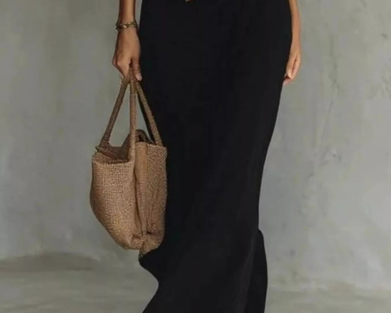 Ruched long sleeve maxi dress in black NEWYORKLISTED STYLE COLLECTION