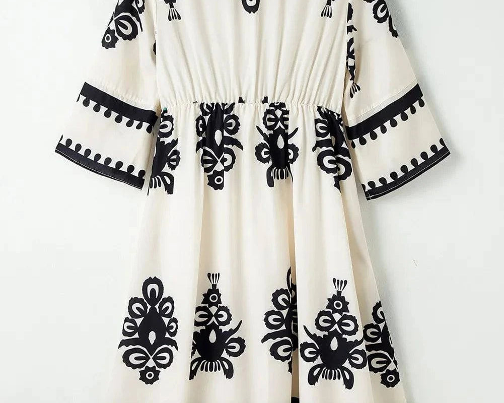 NEWYORKLISTED STYLE COLLECTION: Lovely Print Half Sleeve Knee Length Dress - NEWYORKLISTED