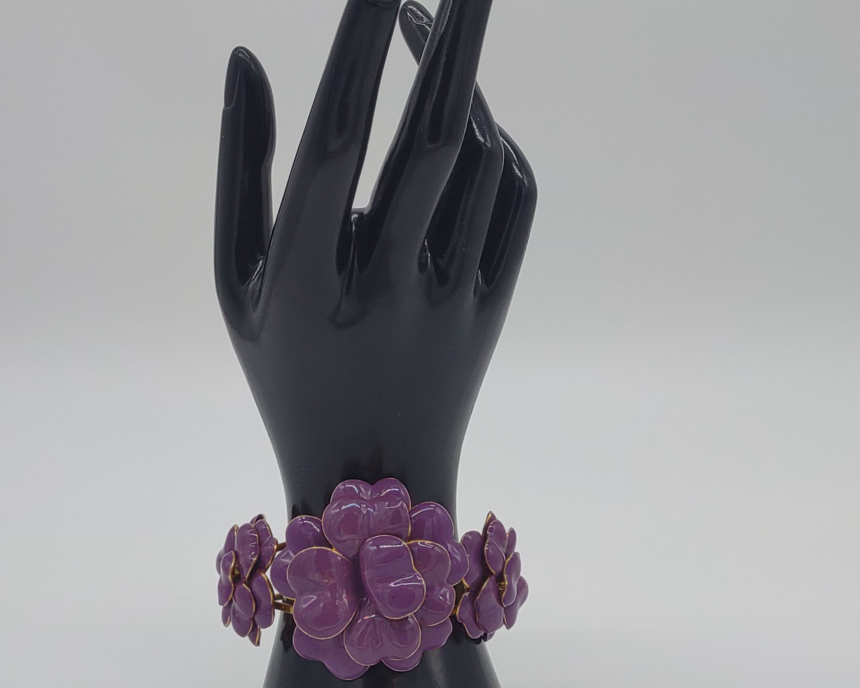 NEWYORKLISTED - Vintage Lavender Enamel Bracelet - NEWYORKLISTED