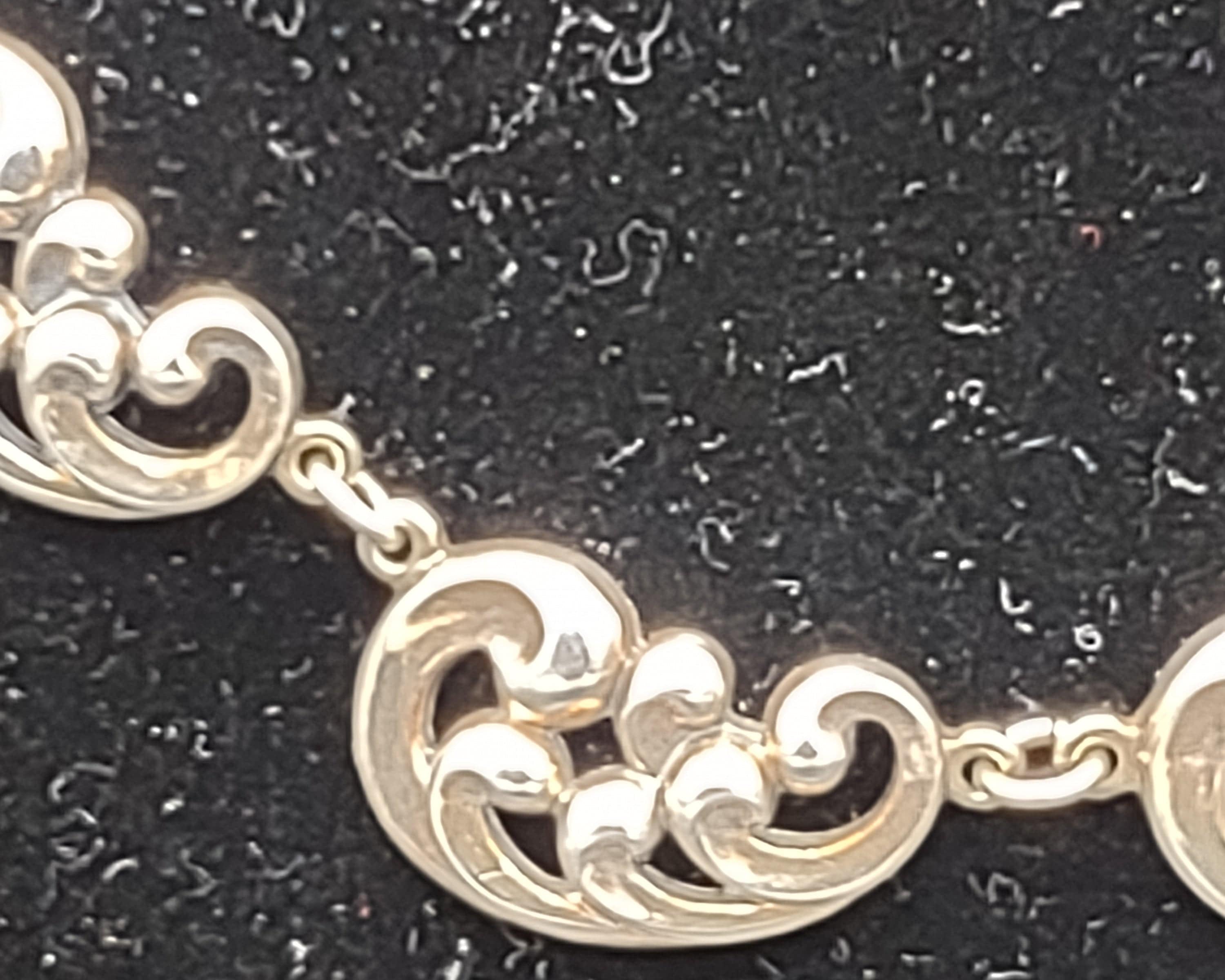 NEWYORKLISTED Vintage Sterling Silver Scroll Work Necklace - NEWYORKLISTED