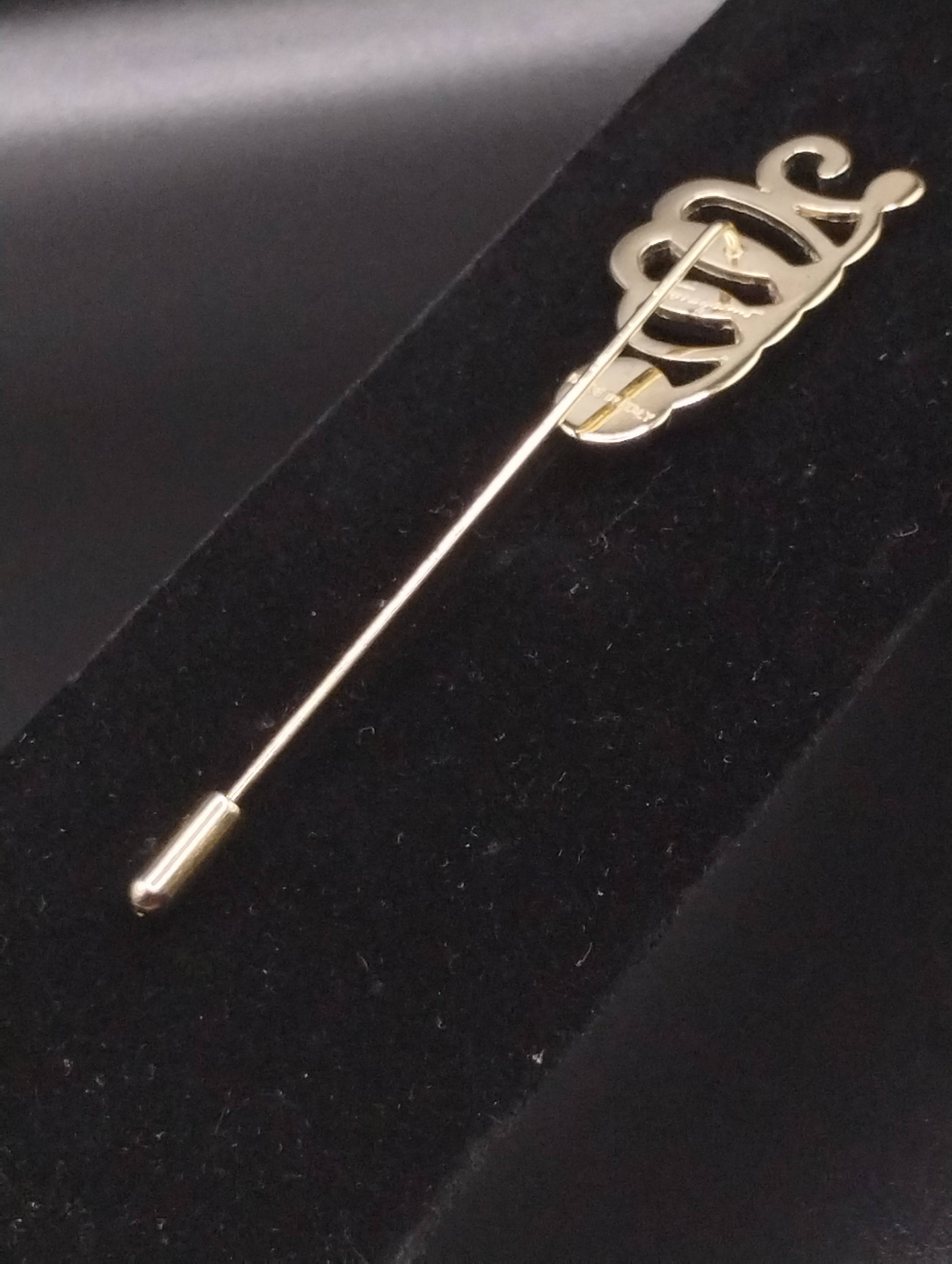 NEWYORKLISTED Vintage - SALVATORE FERRAGAMO Fashion Scarf Pin - NEWYORKLISTED