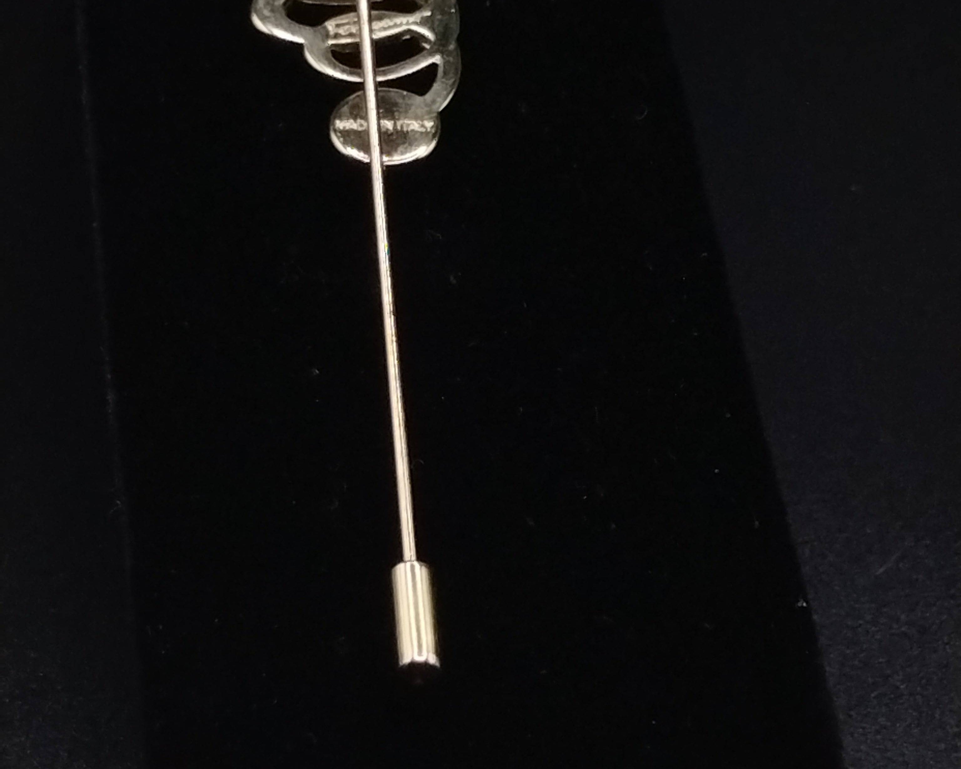 NEWYORKLISTED Vintage - SALVATORE FERRAGAMO Fashion Scarf Pin - NEWYORKLISTED