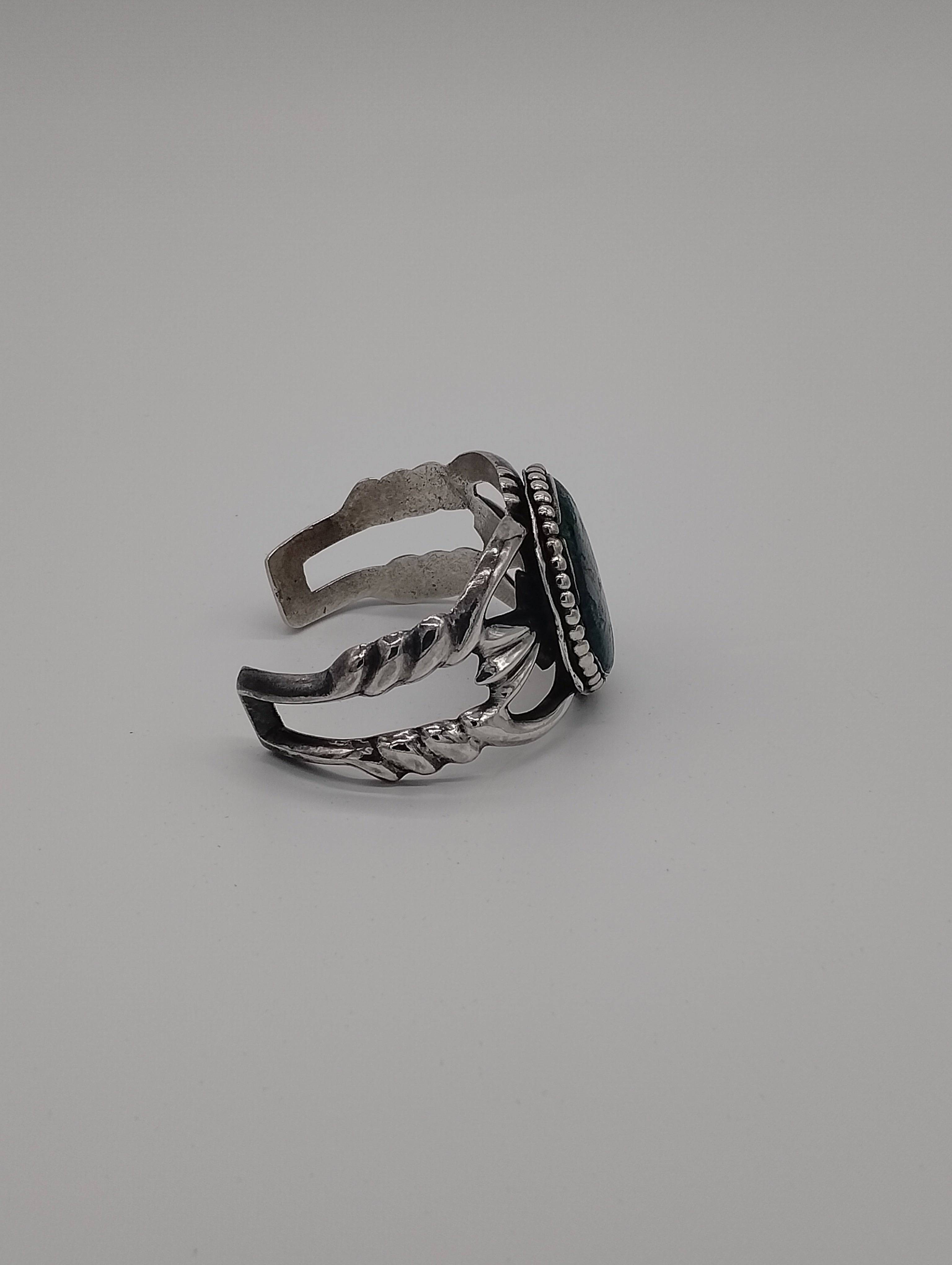 NEWYORKLISTED - Stunning Malachite & Sterling Silver Cuff Bracelet - NEWYORKLISTED