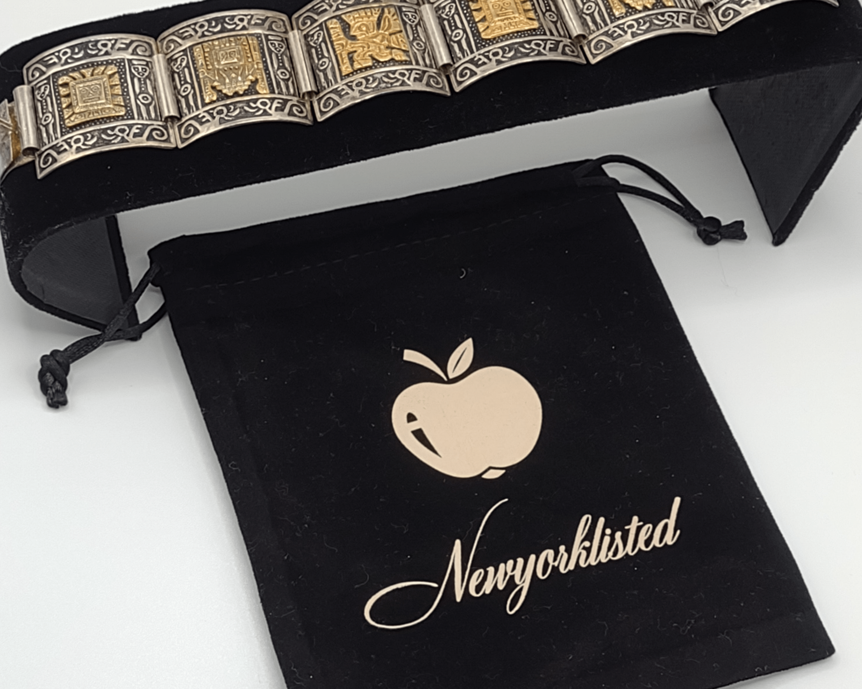 NEWYORKLISTED Vintage Jewelry Collection - Aztec Majesty Sterling Silver Bracelet - NEWYORKLISTED