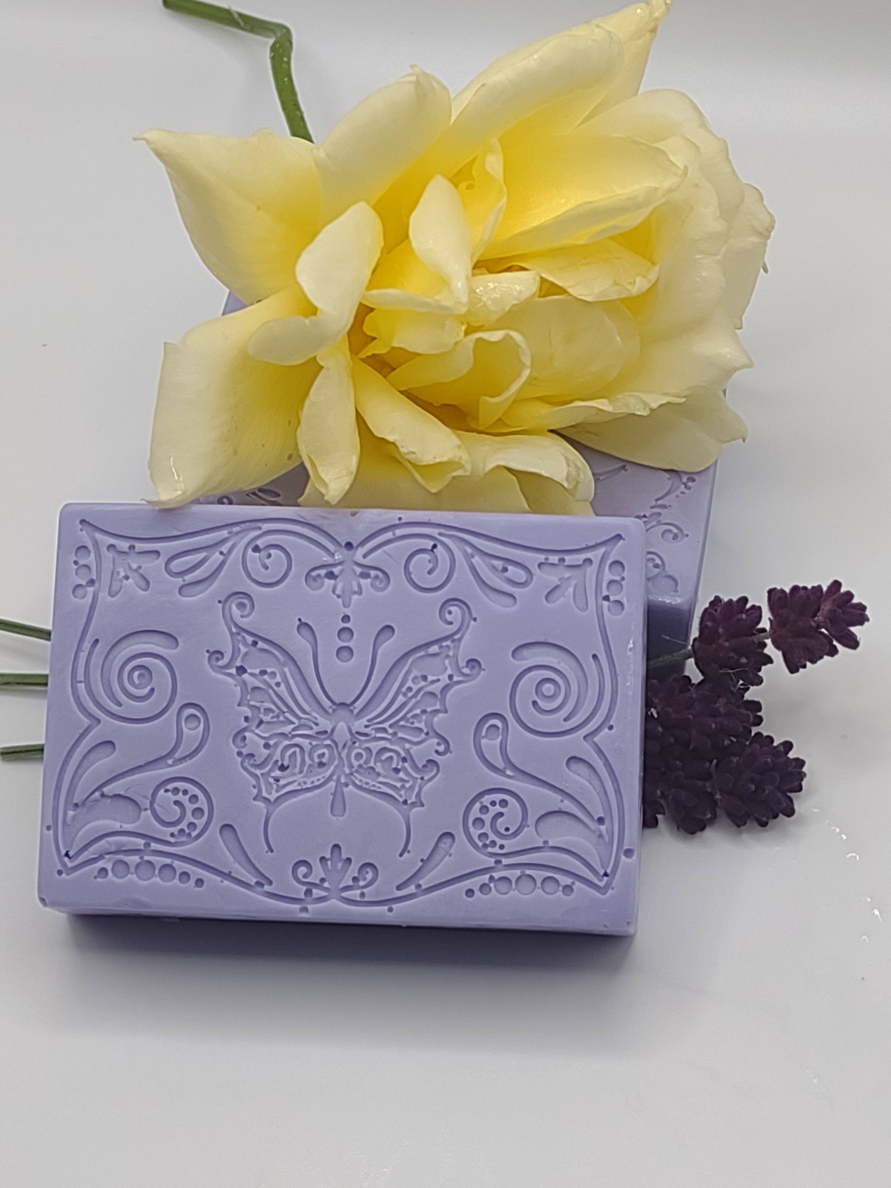 AMLA NATURALS Opulence Essence Lavender Dreams Soap - NEWYORKLISTED