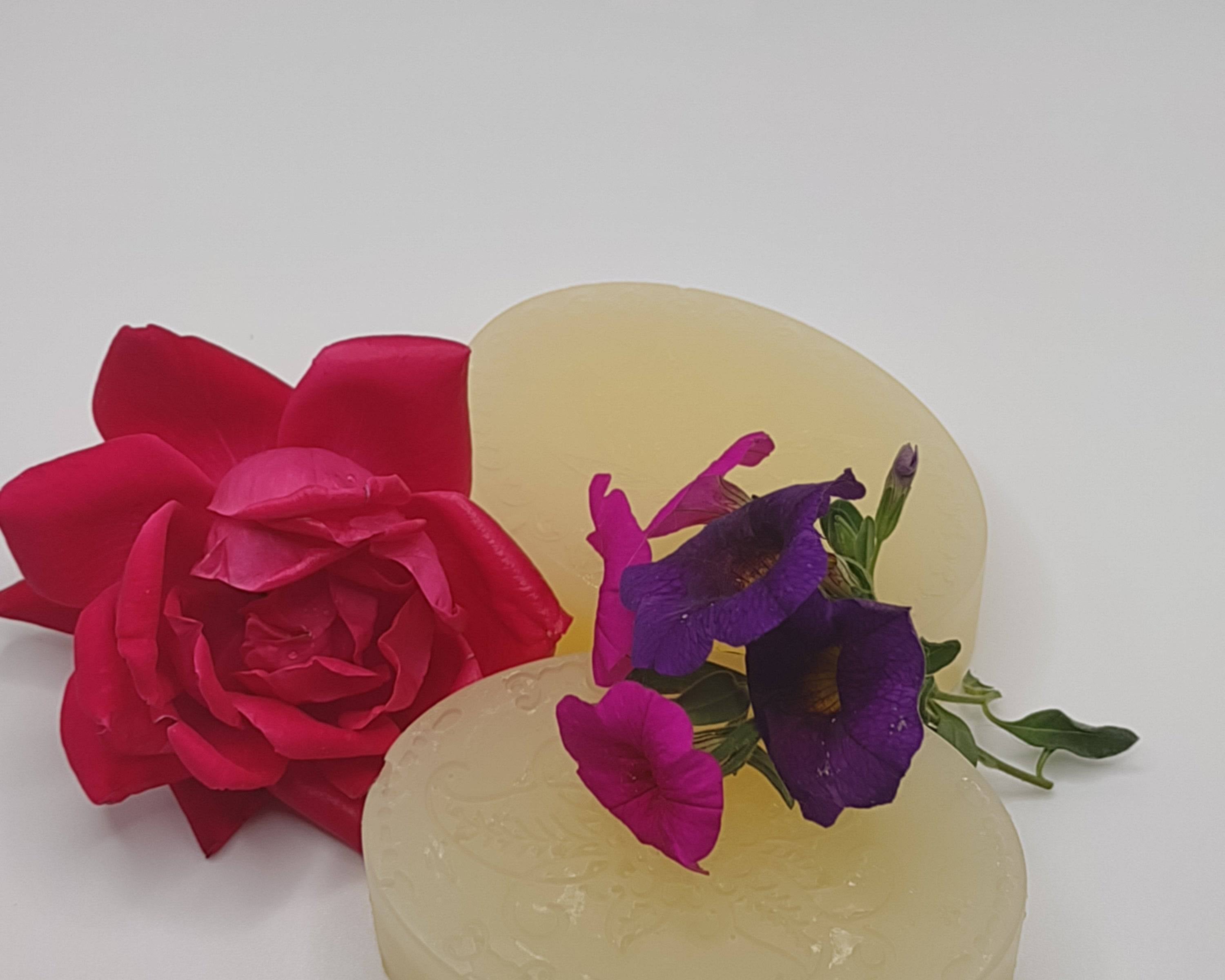 AMLA NATURALS Opulence Essence Clean & Clear Glycerin Soap - NEWYORKLISTED