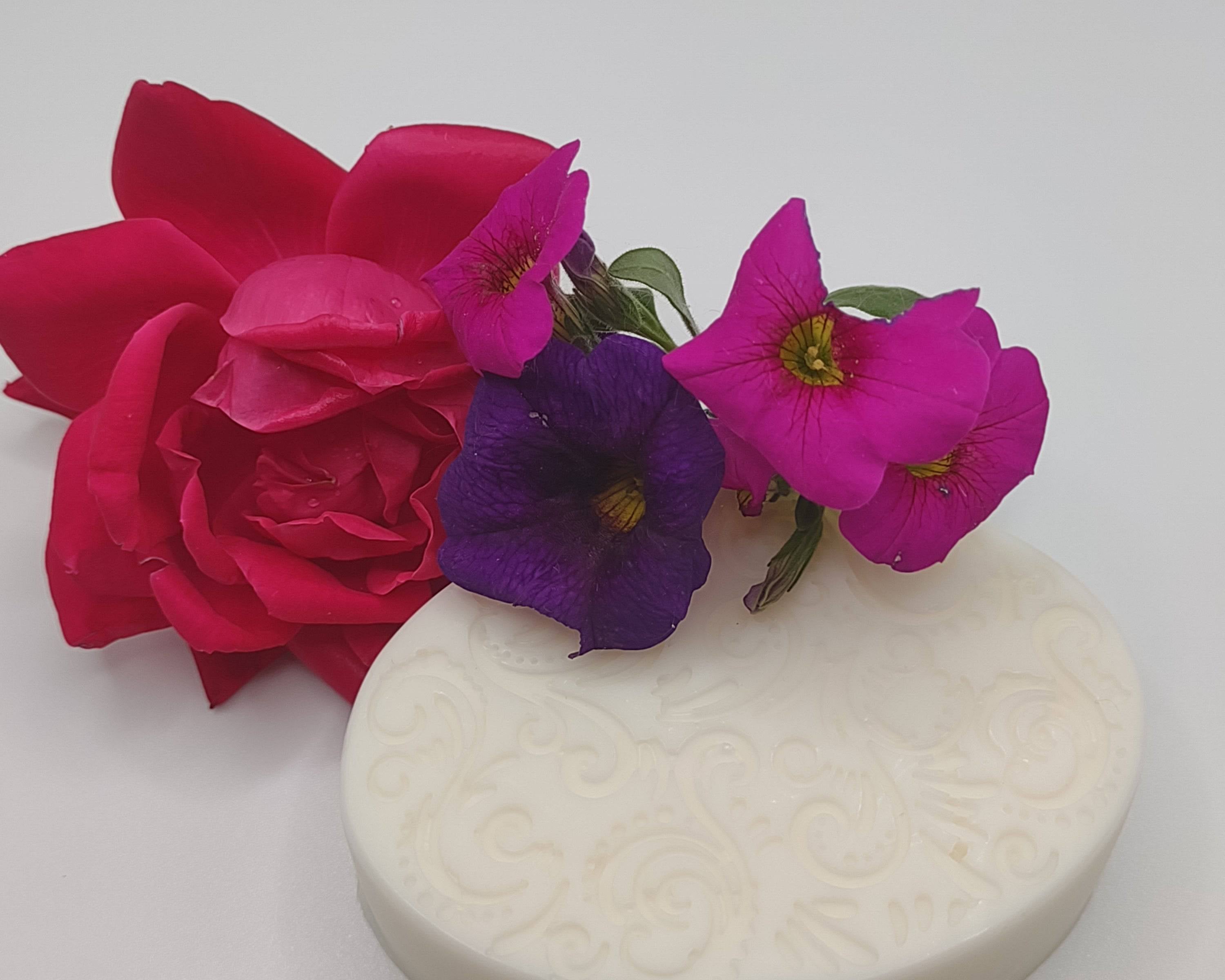 AMLA NATURALS Opulence Essence Coconut Milk Soap - NEWYORKLISTED