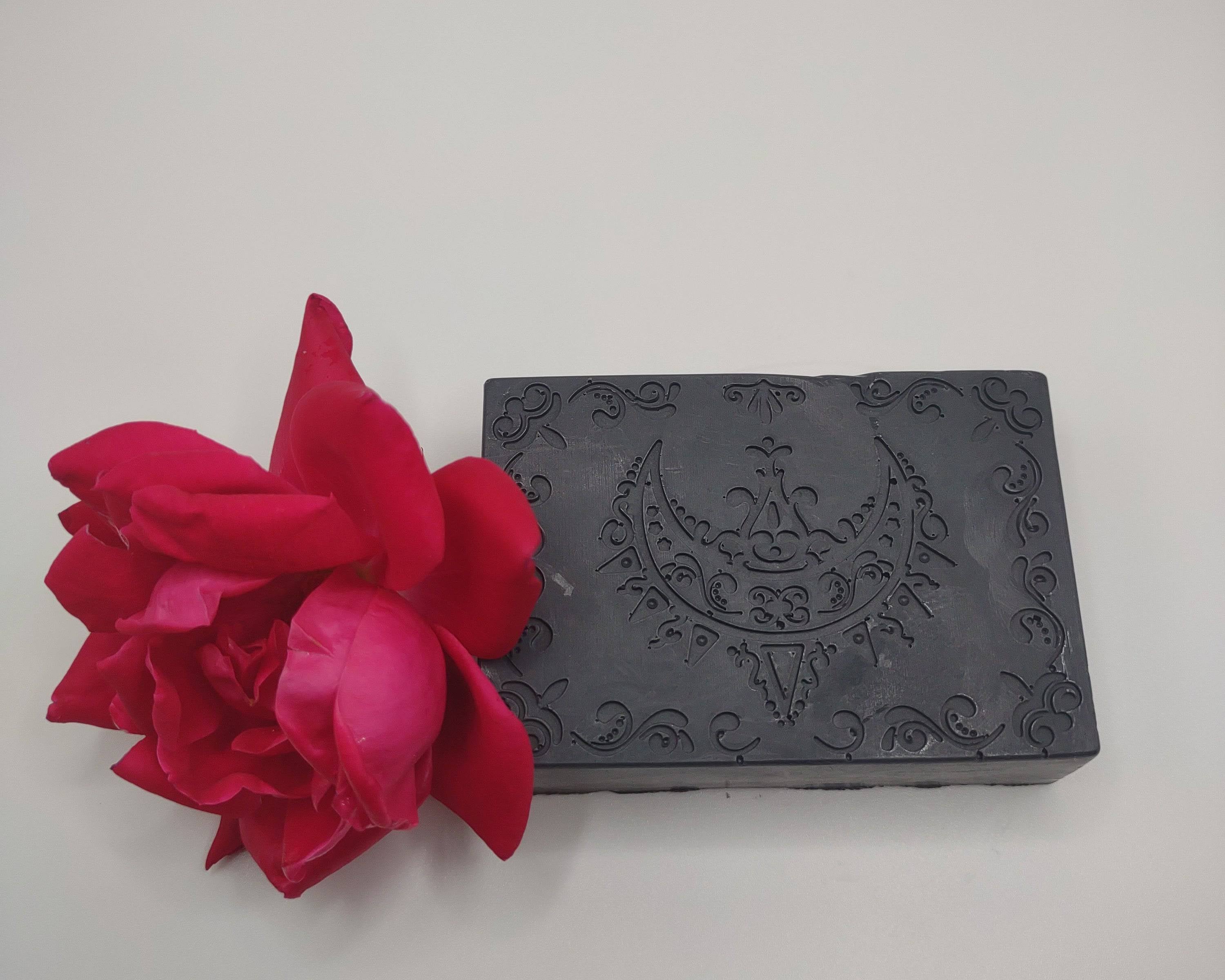 AMLA NATURALS Opulence Essence Soap Black Night Soap - NEWYORKLISTED
