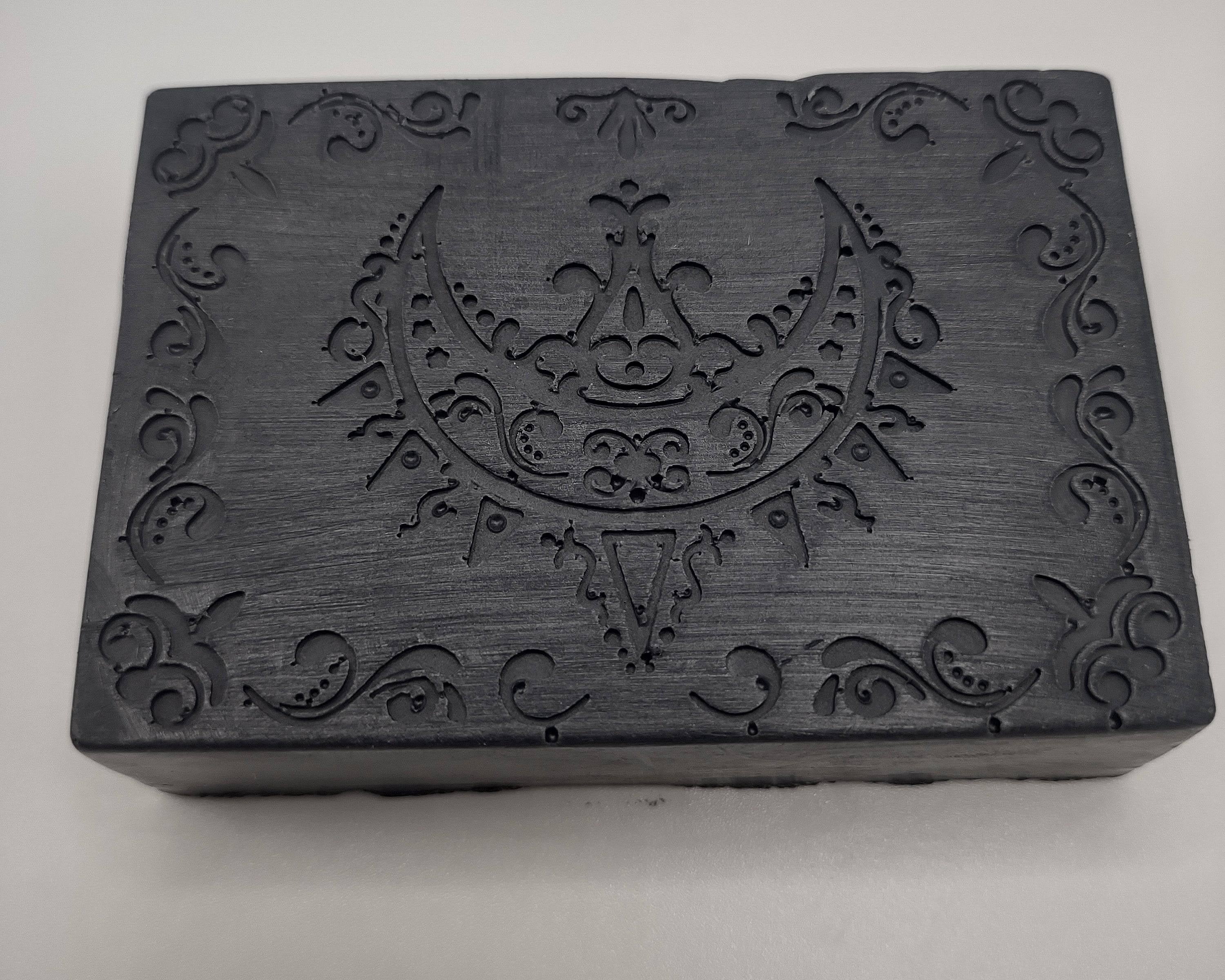 AMLA NATURALS Opulence Essence Soap Black Night Soap - NEWYORKLISTED