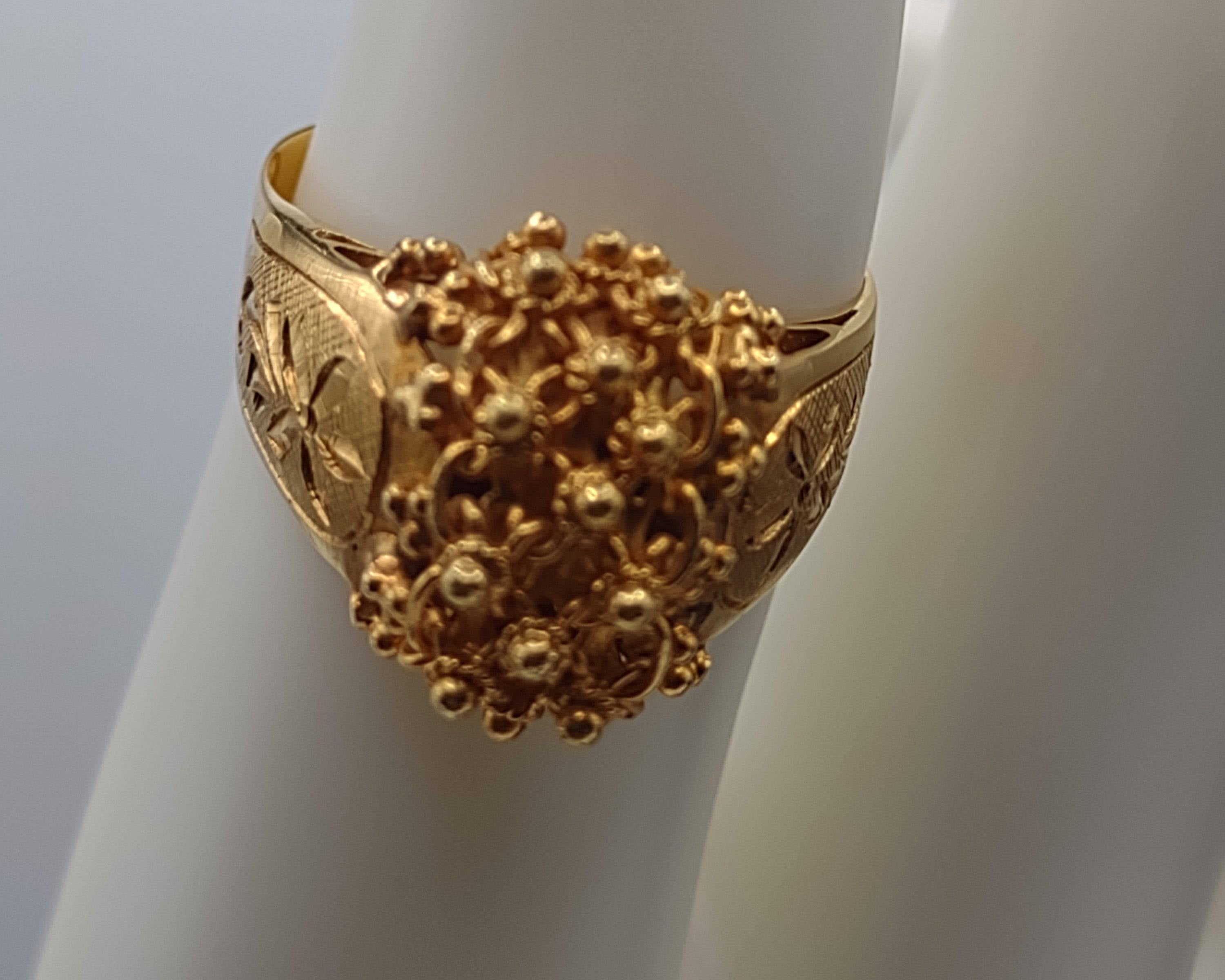 NEWYORKLISTED Vintage Jewelry Collection - Bollywood Bliss Gold Ring - NEWYORKLISTED