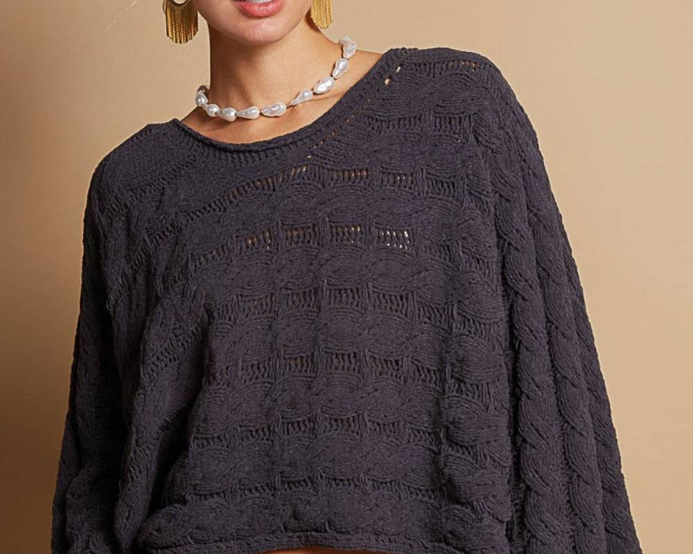 NEWYORKLISTED STYLE COLLECTION: Round Neck Cable Knit Cropped Sweater - NEWYORKLISTED