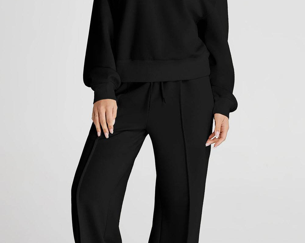 NEWYORKLISTED STYLE COLLECTION: V-Neck Long Sleeve Top and Pants Active Set - NEWYORKLISTED