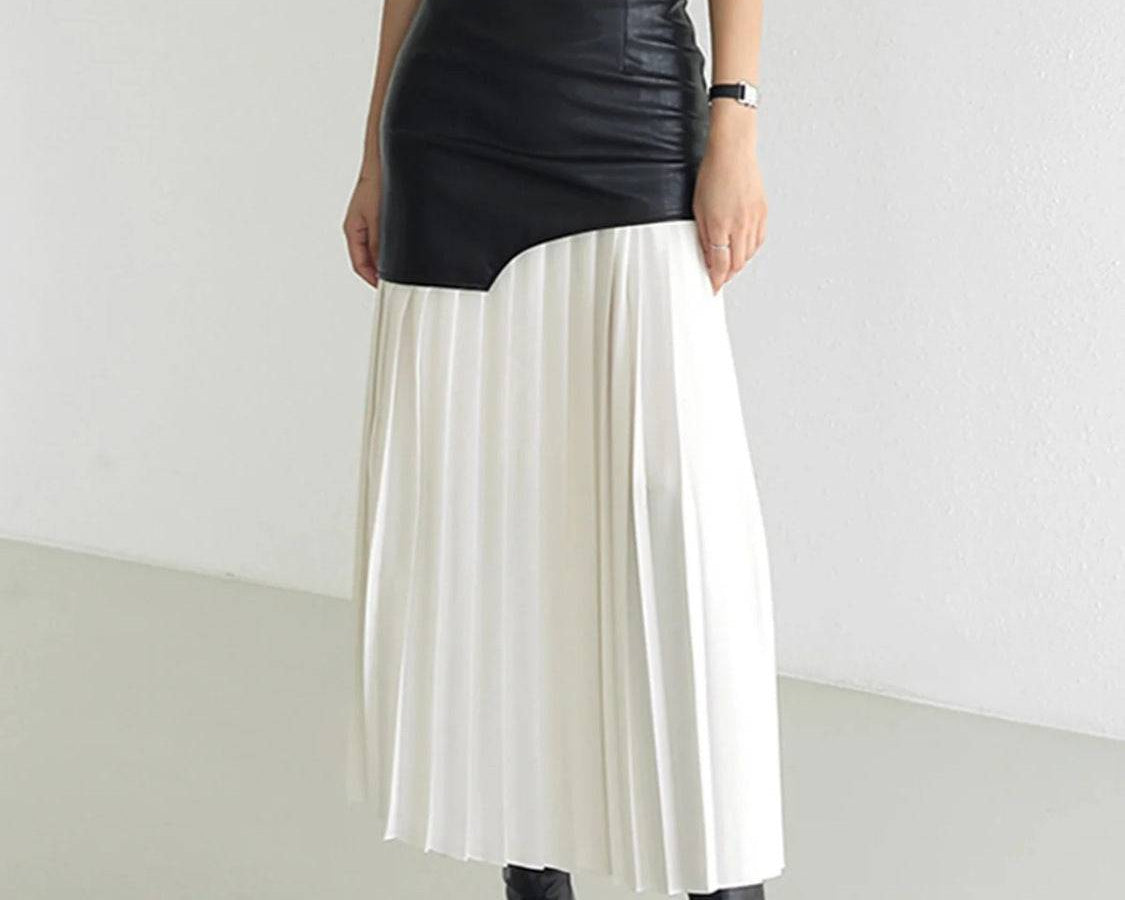 NEWYORKLISTED STYLE COLLECTION: Pleated Contrast High Rise Skirt