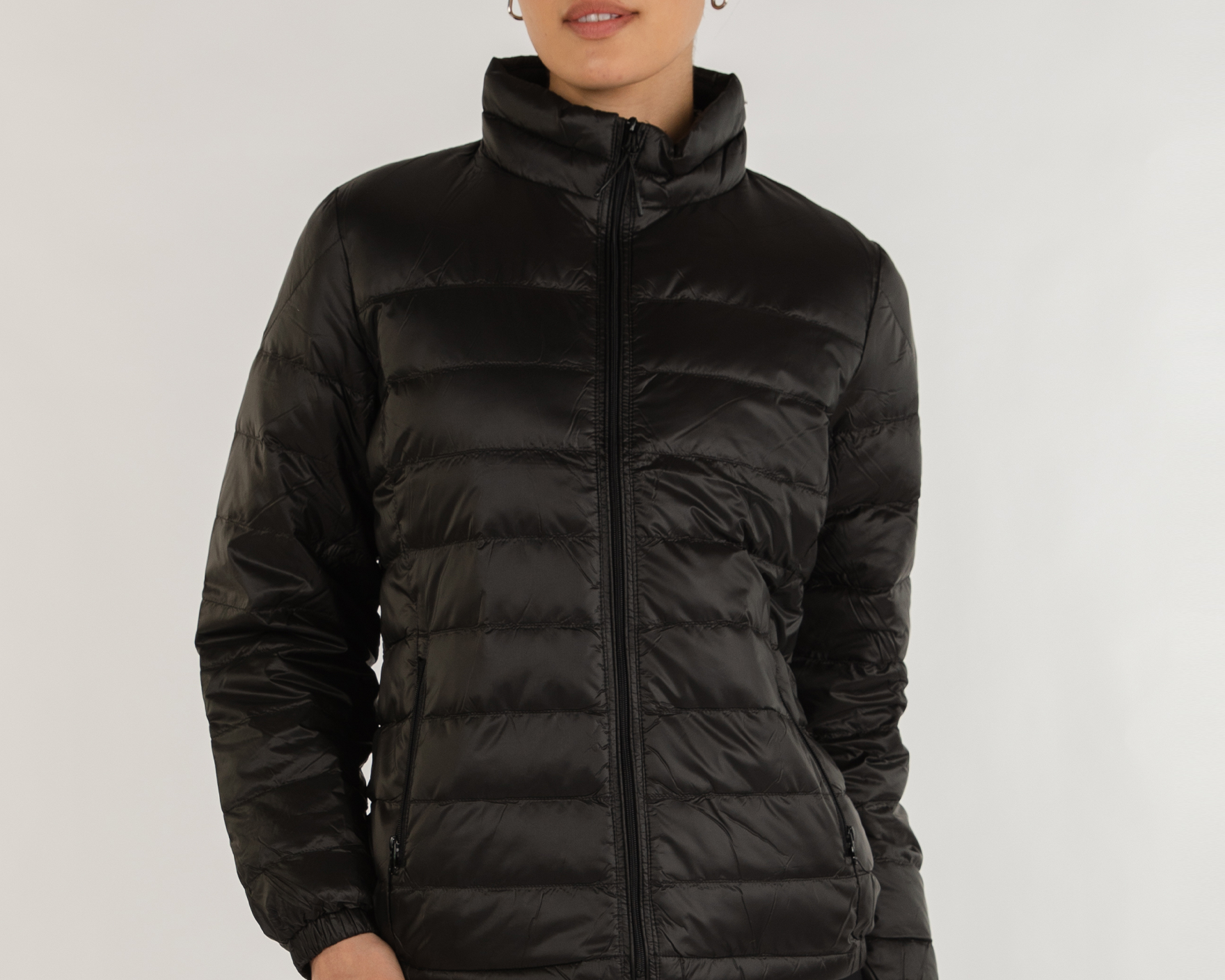 NEWYORKLISTED STYLE COLLECTION
Urbaneer Down Packable Jacket — Lightweight, Windproof, Water-Resistant, Boxy Fit in Black