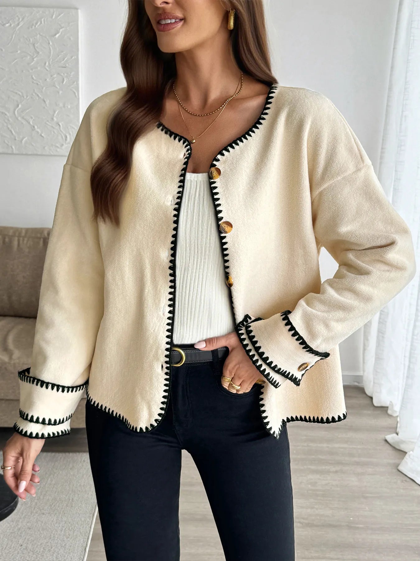 NEWYORKLISTED STYLE COLLECTION: Contrast Trim Button Up Jacket