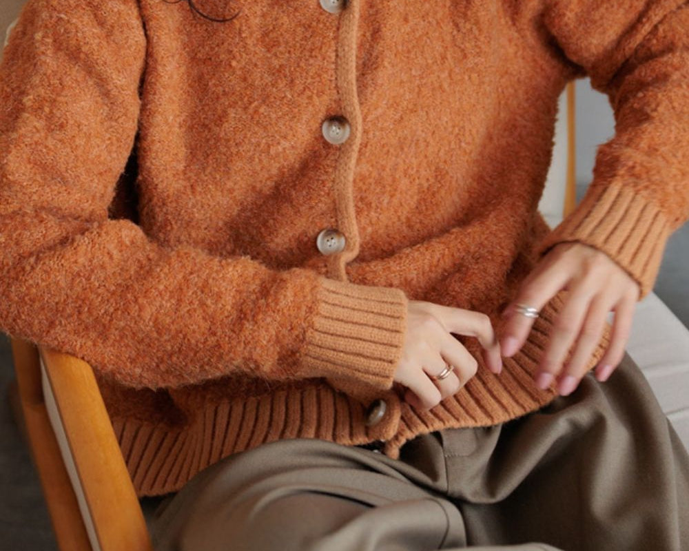 NEWYORKLISTED STYLE COLLECTION: Button Down Long Sleeve Cardigan - NEWYORKLISTED