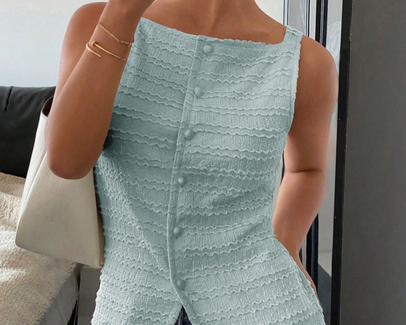 b4bdd2bb-3b1e-4ce4-aa9f-1fac58578ed7-Max