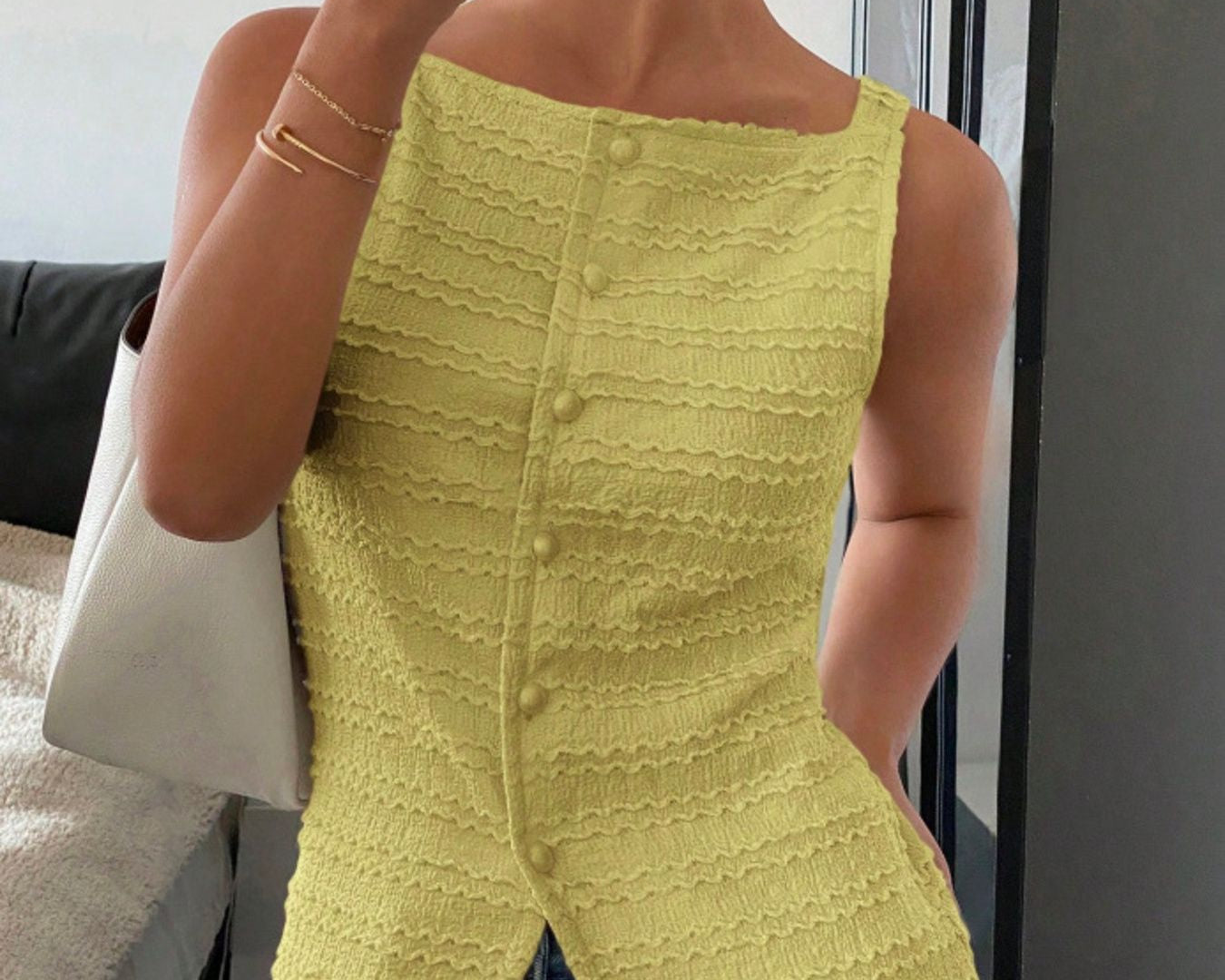 b8909023-2853-4e9e-96ac-aea5abaf6e85-Max